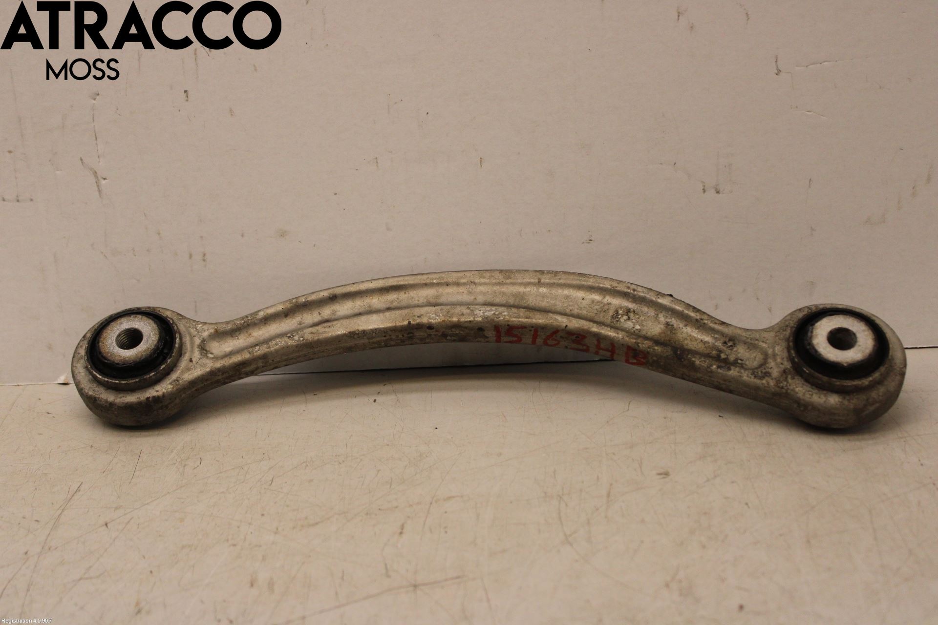 Mercedes-Benz MB E-KLASS (W212) 09-16 Bærearm Bak Høyre