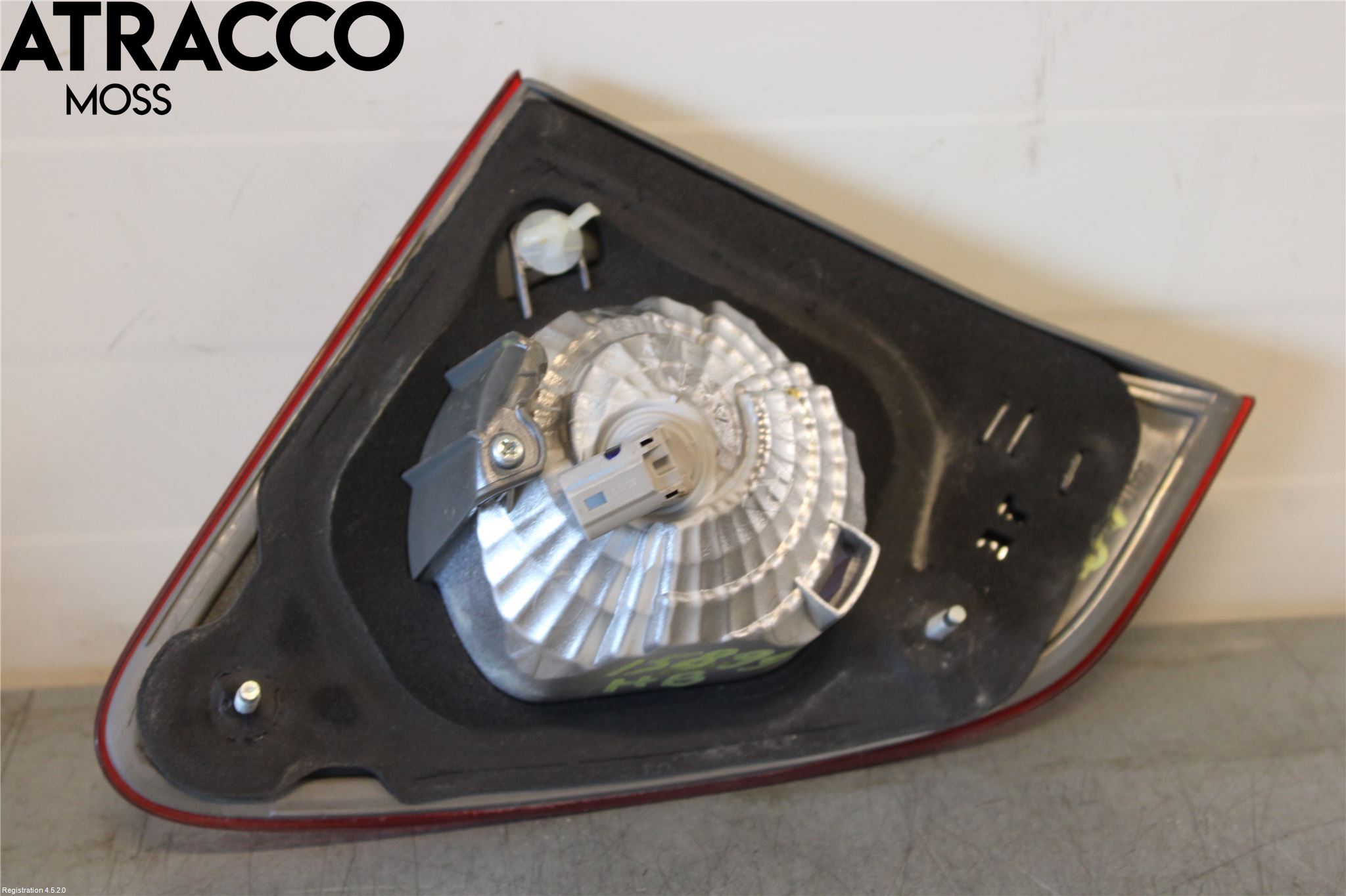 Toyota COROLLA 08-12 Baklykt Høyre  På Luke(Indre)