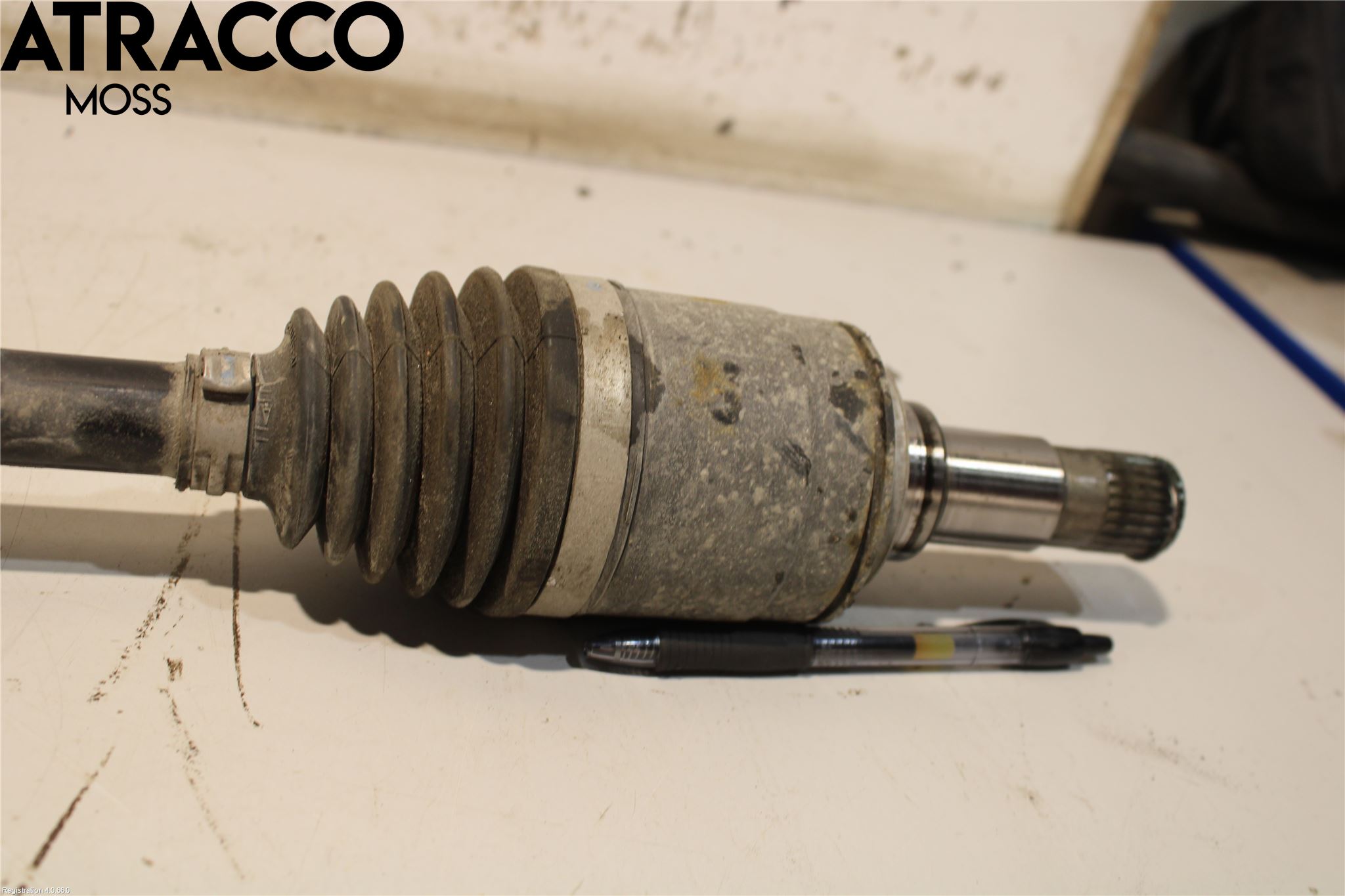 Mini COUNTRYMAN F60 17-23 Drivaksel Bak Kompl Høyre