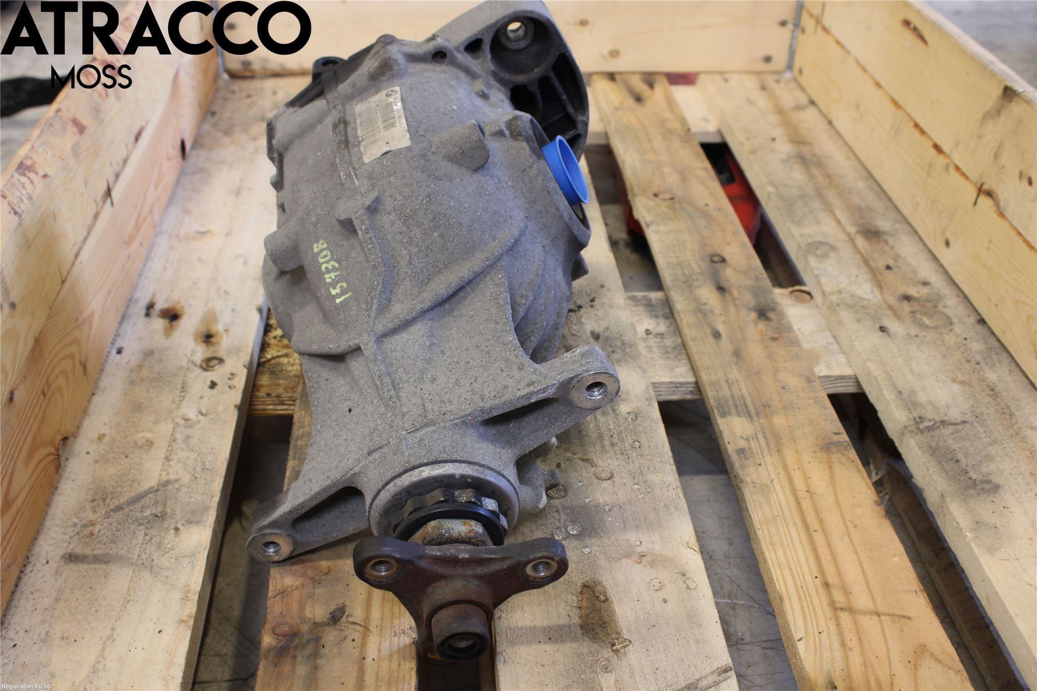 BMW 5 F10/F11/F18 09-17 Bakaksel Kardang Bak -Diff