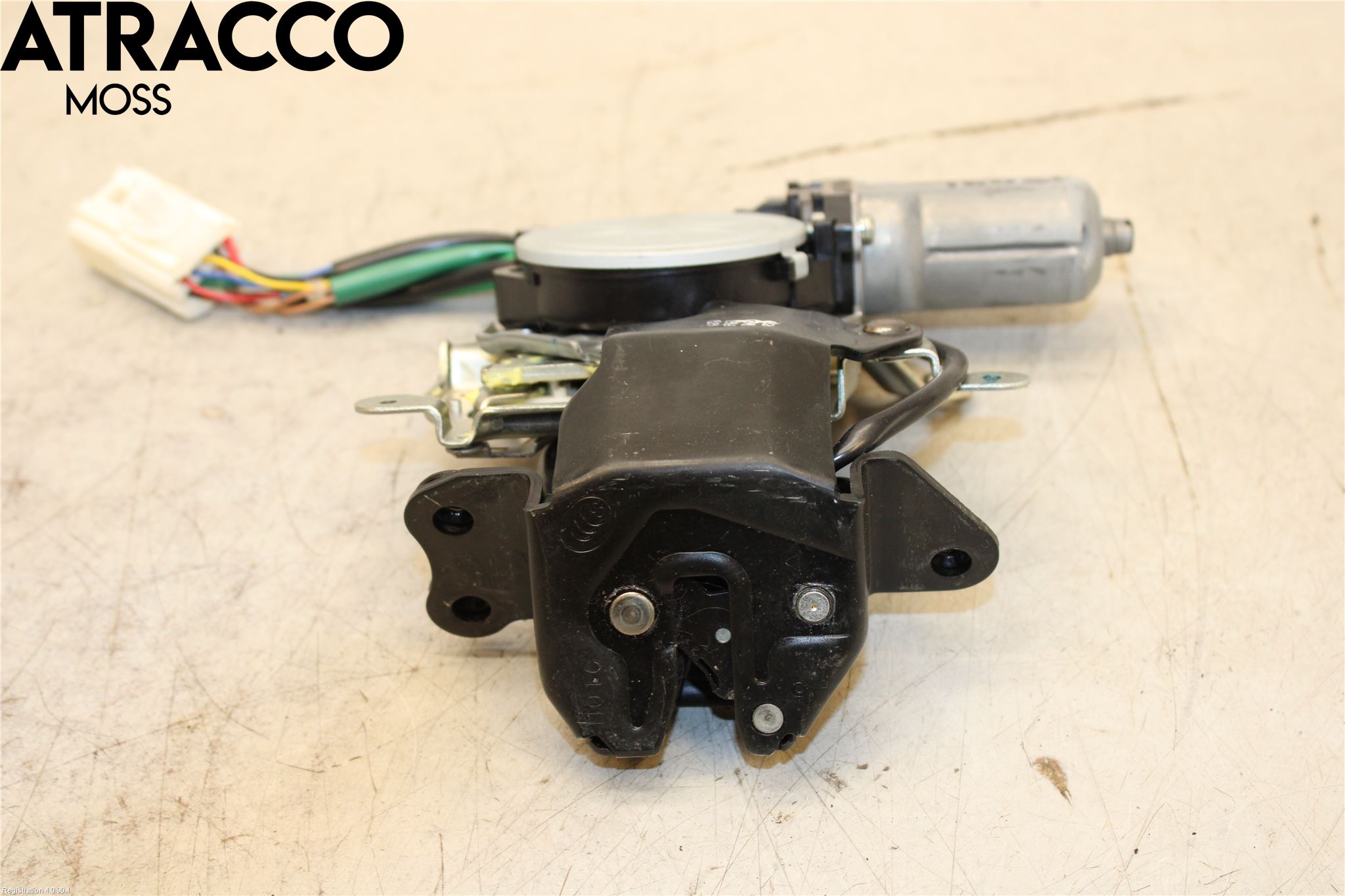 Mitsubishi OUTLANDER 13-21 Bakluke-Lokk Låsekasse