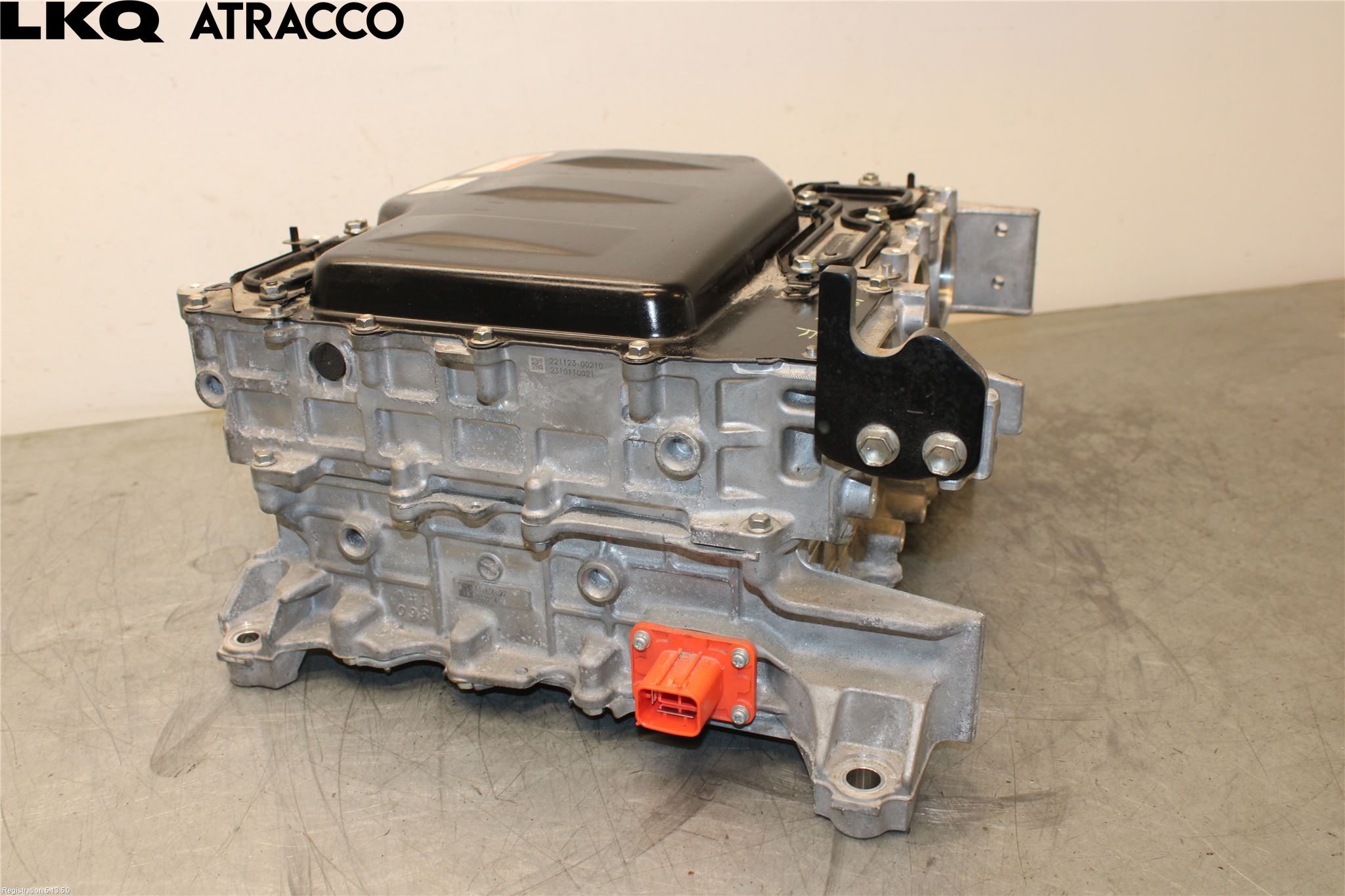 Subaru SOLTERRA 23- Inverter Hybrid