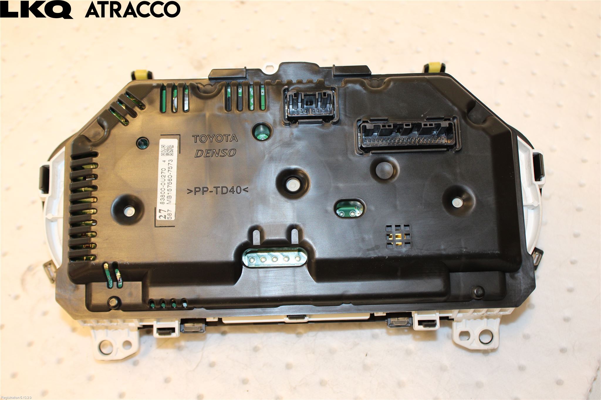 Toyota YARIS XP130 12-14 Instr Speedometer