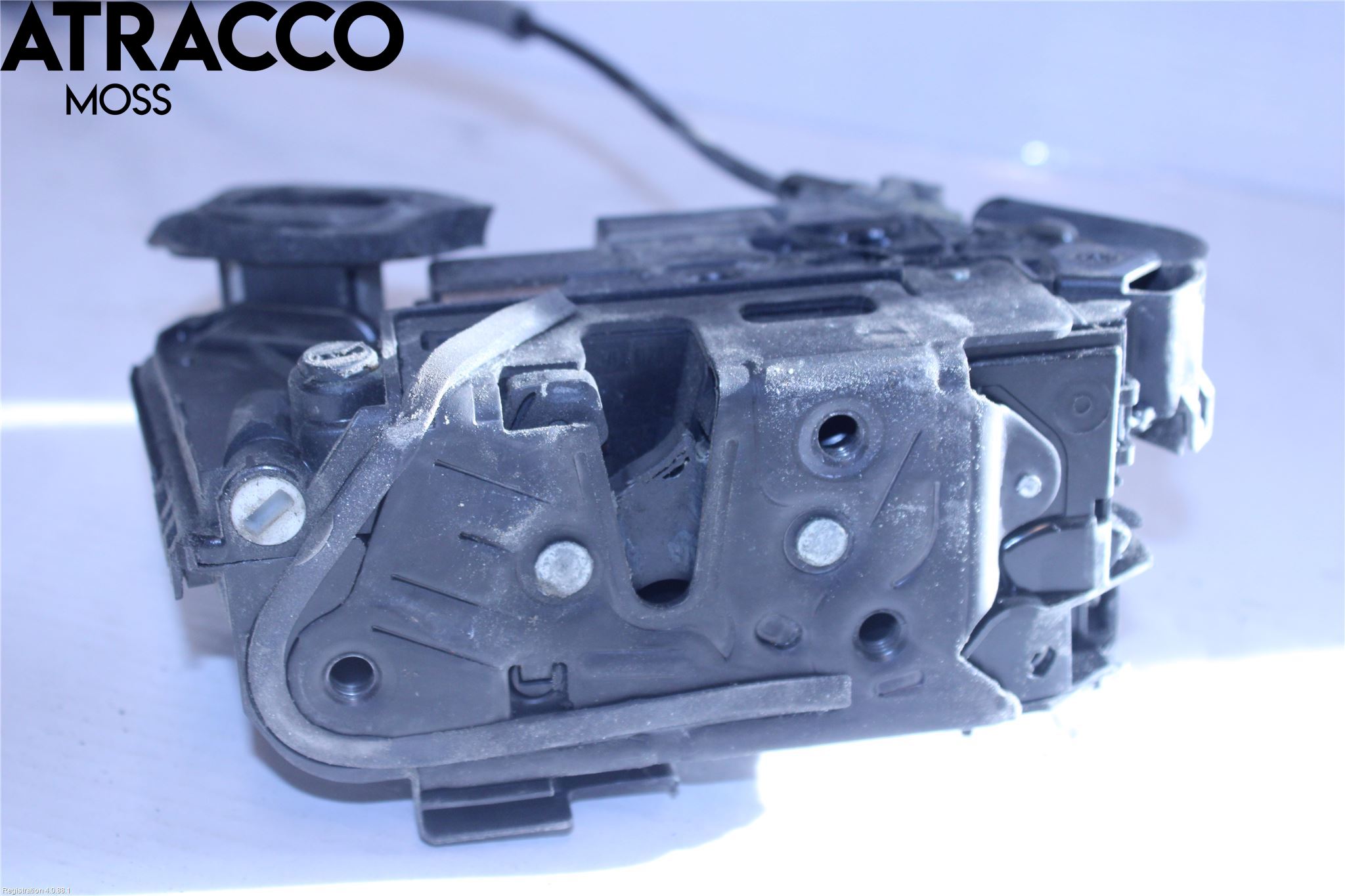 Volkswagen VW GOLF / E-GOLF VII 13-20 Dørlås - Låsekasse