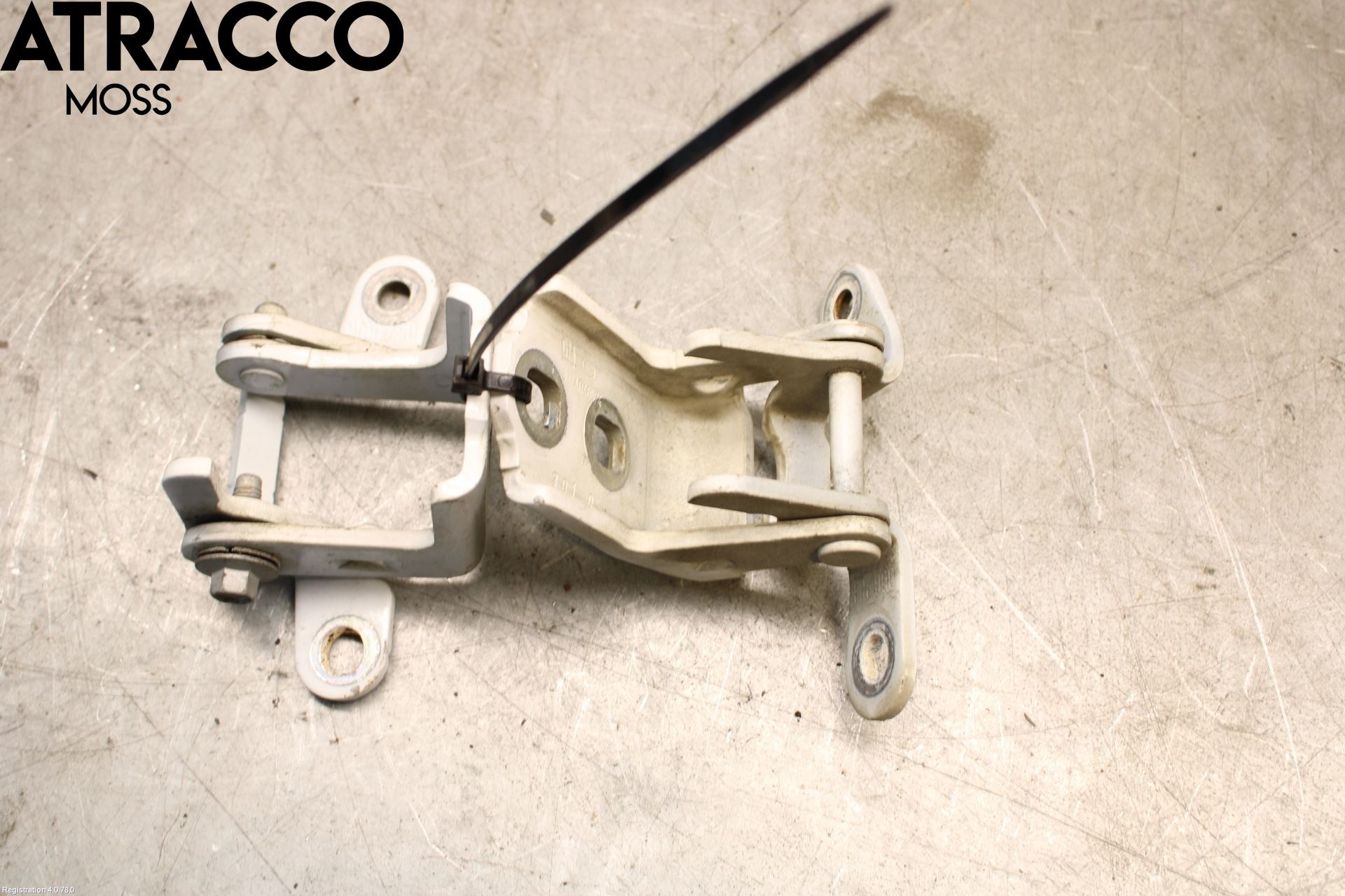 Opel INSIGNIA 09-16 Dørhengsel