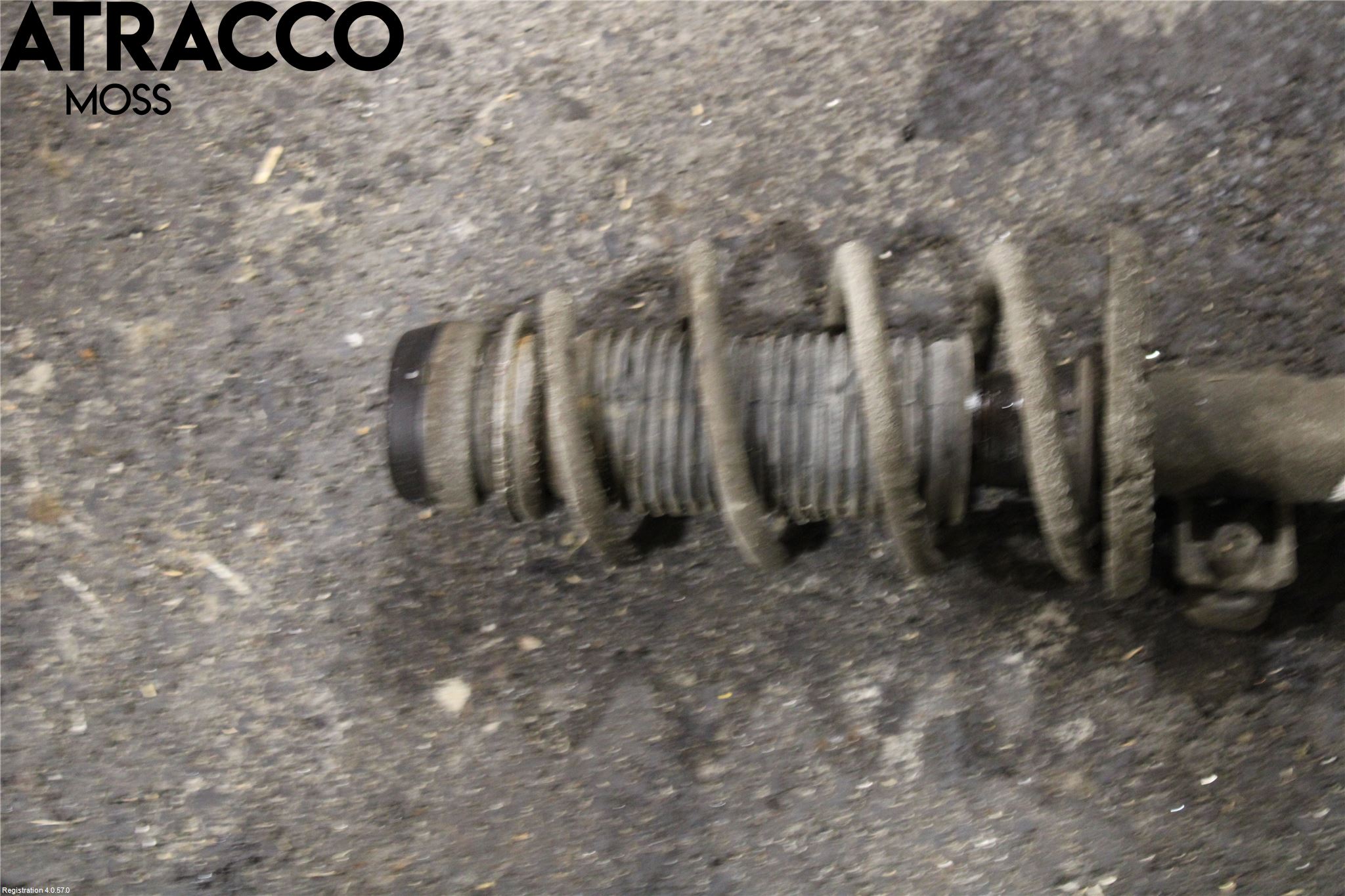 Volkswagen VW POLO 10-17 Fjærbein Foran Venstre