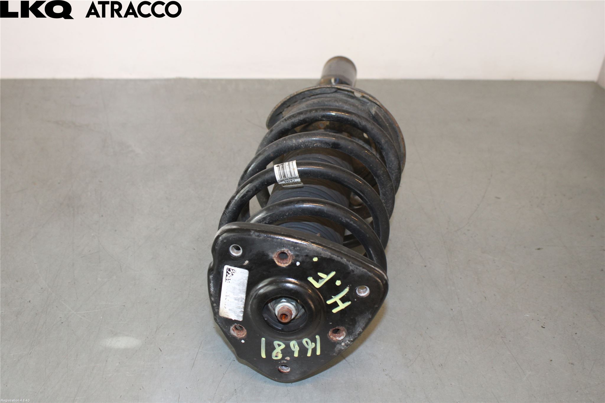 Volvo XC40/RECHARGE 18- Fjærbein Foran Høyre