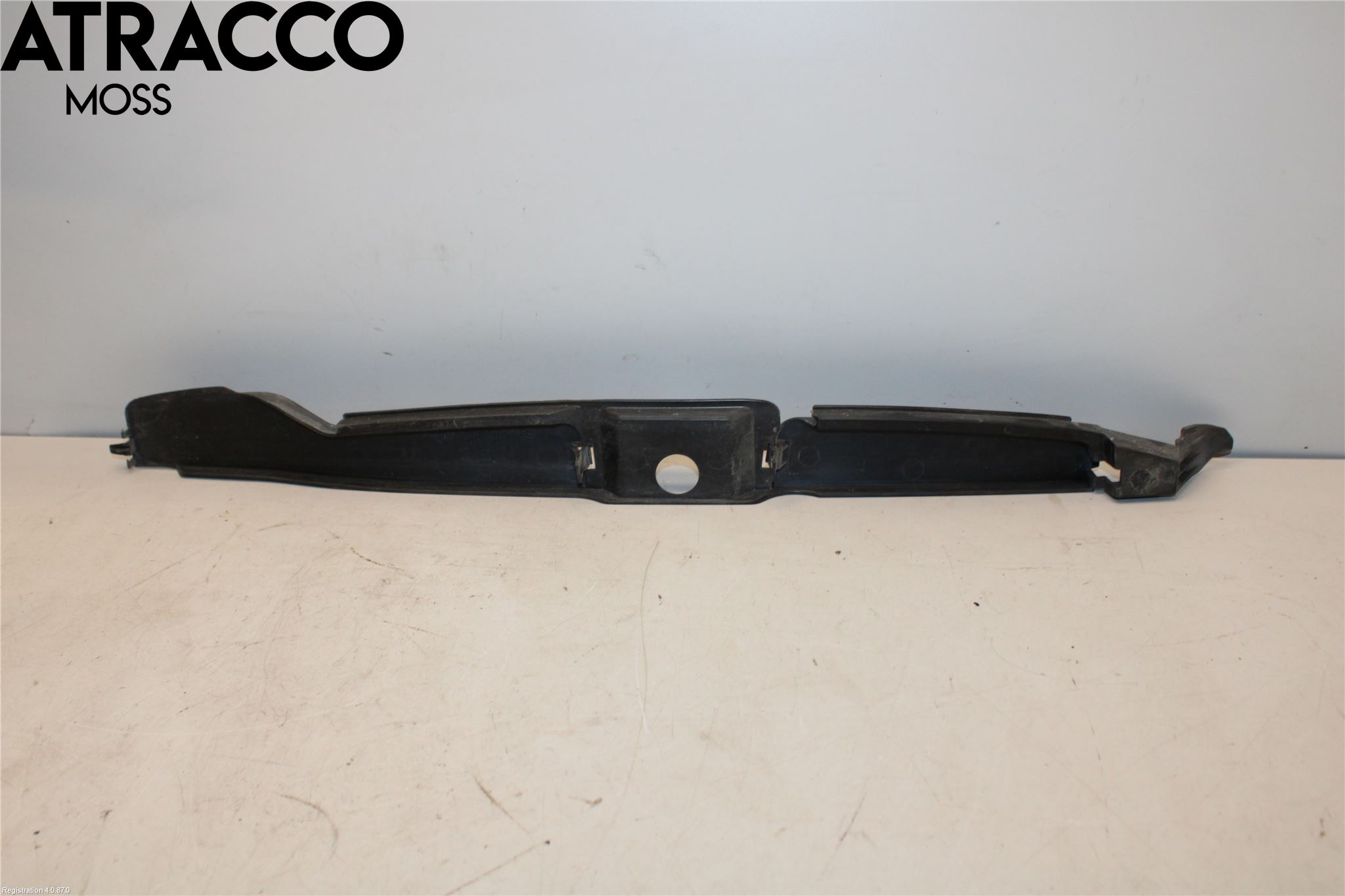 Volkswagen VW TIGUAN 07-16 Støtfanger Foran Feste