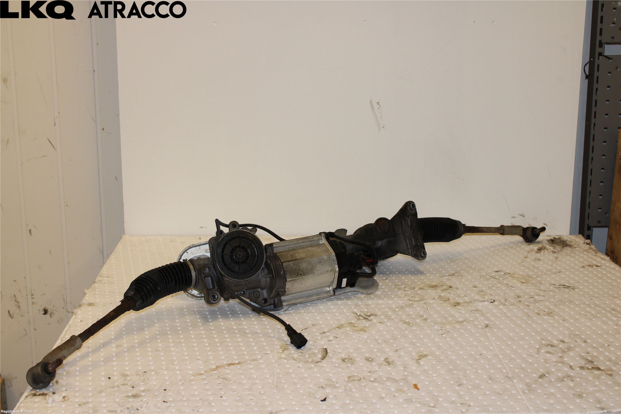 Volkswagen VW CADDY 11-15 Servo Snekke - Tannstang