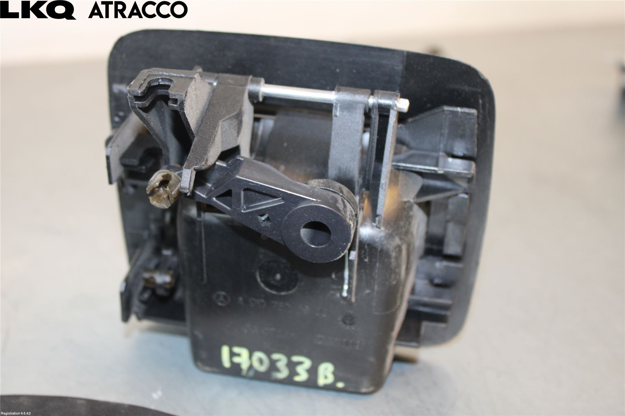 Mercedes-Benz MB SPRINTER (W907/W910) 19- Bakluke Handtak Indre