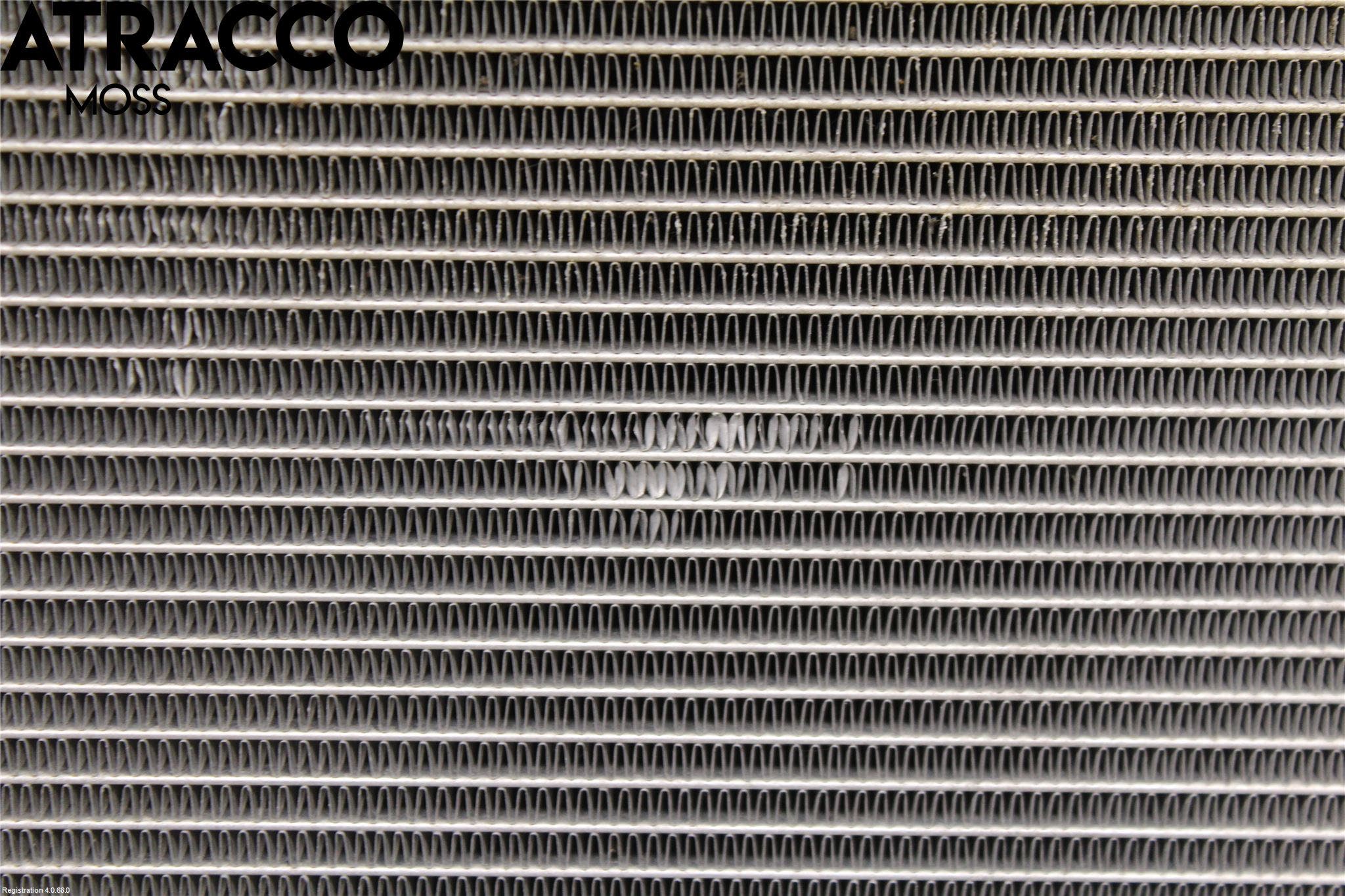Toyota YARIS XP130 12-14 Radiator Automat