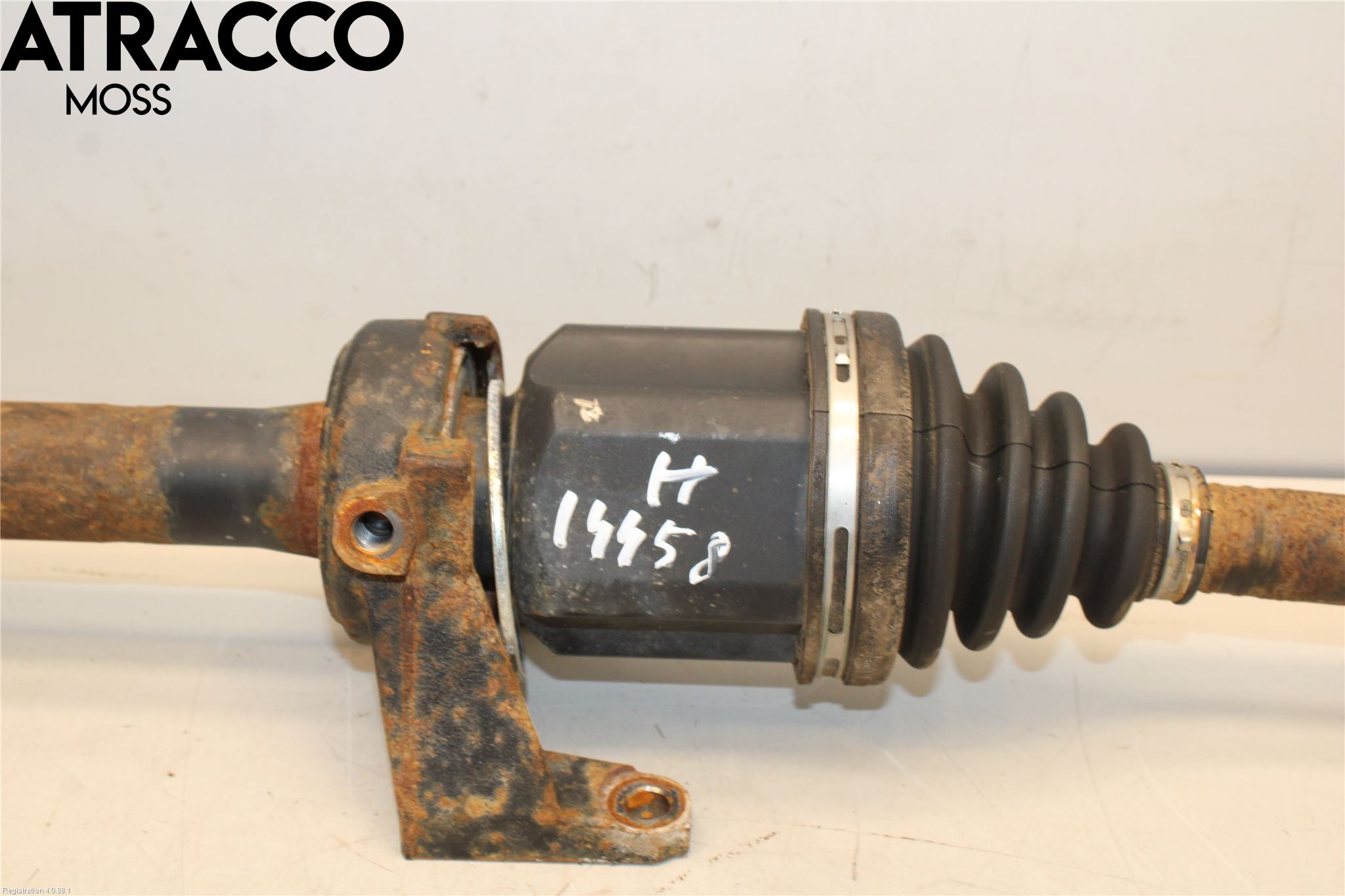 Toyota RAV4 13-18 Drivaksel Foran Kompl Høyre