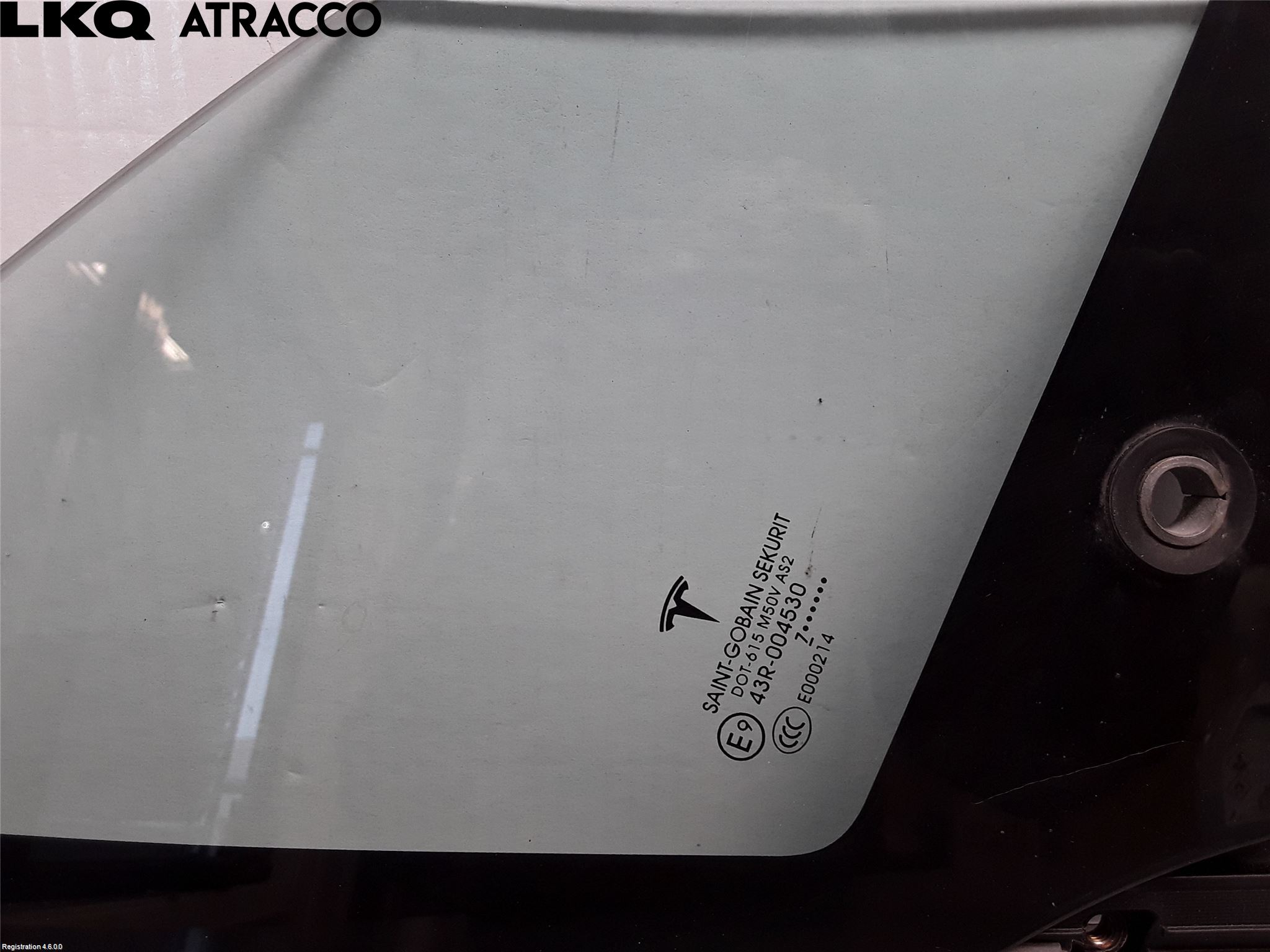 Tesla MODEL X 16- Dørrute Foran Høyre Trekant