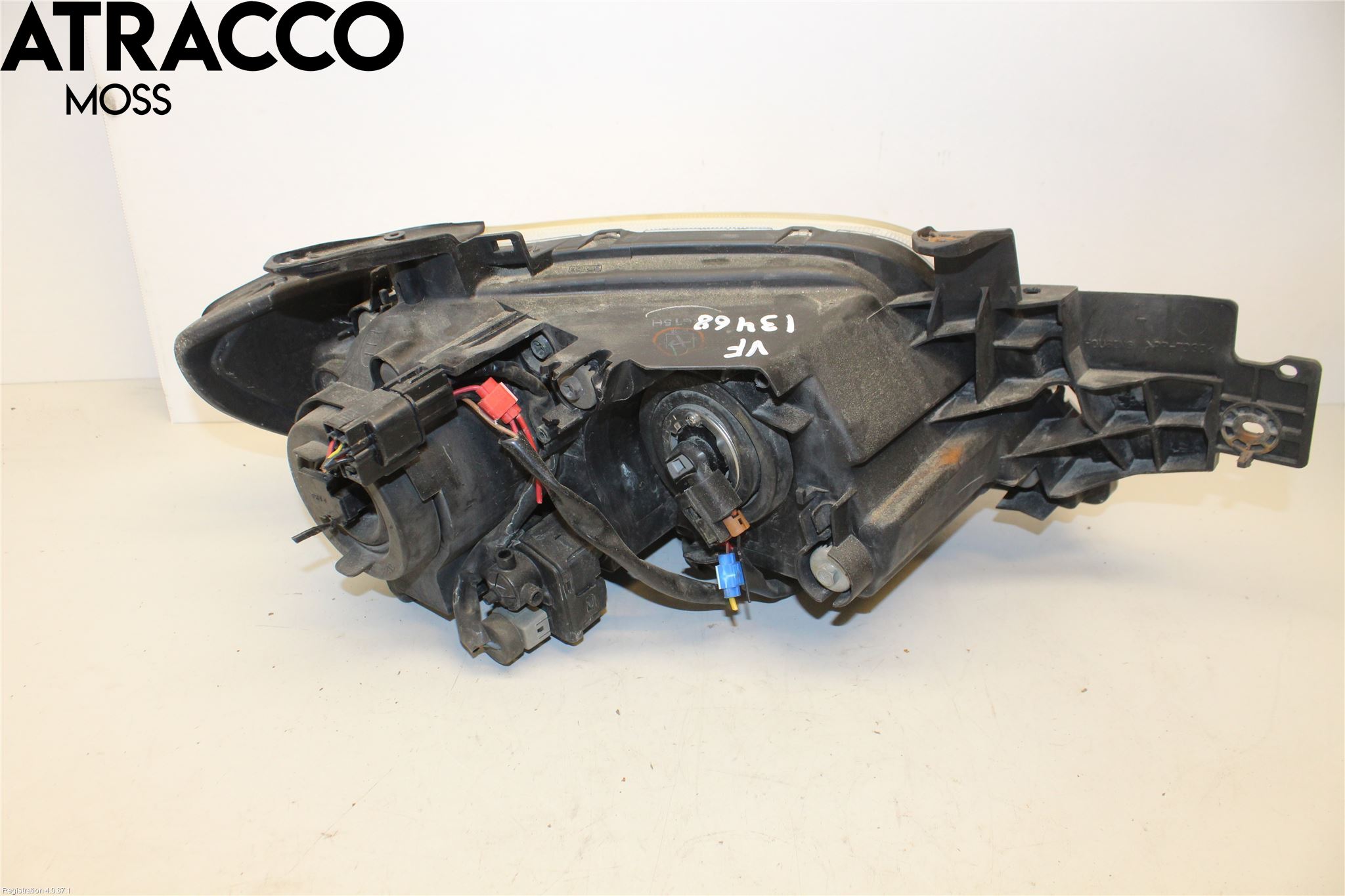 Mitsubishi OUTLANDER 01-07 Frontlykt Venstre