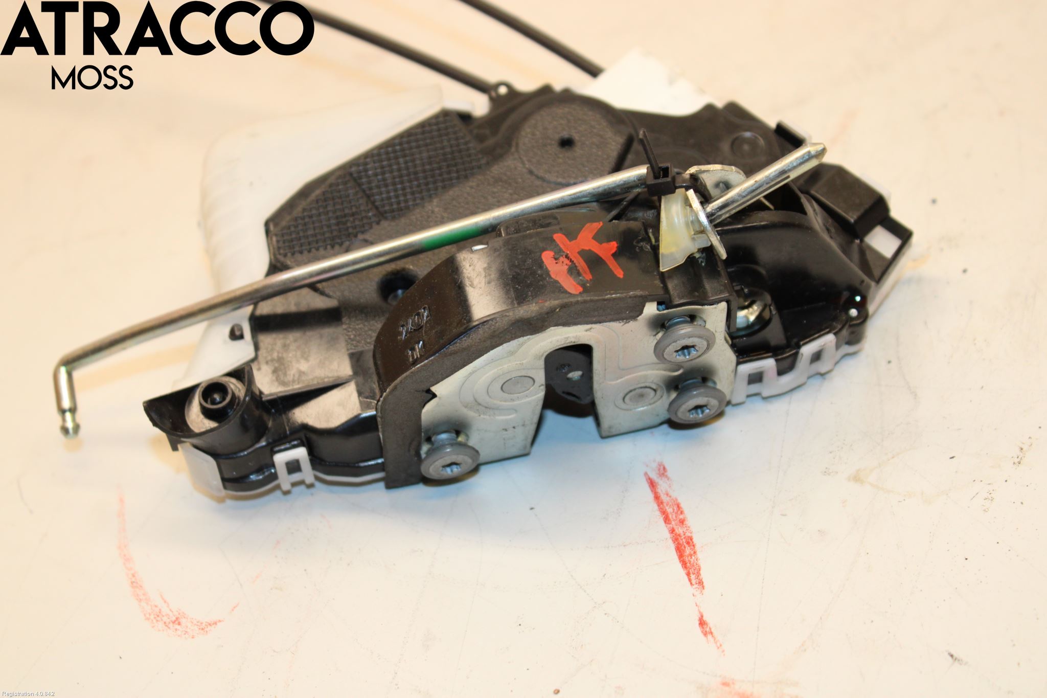 Toyota YARIS XP130 12-14 Dørlås - Låsekasse