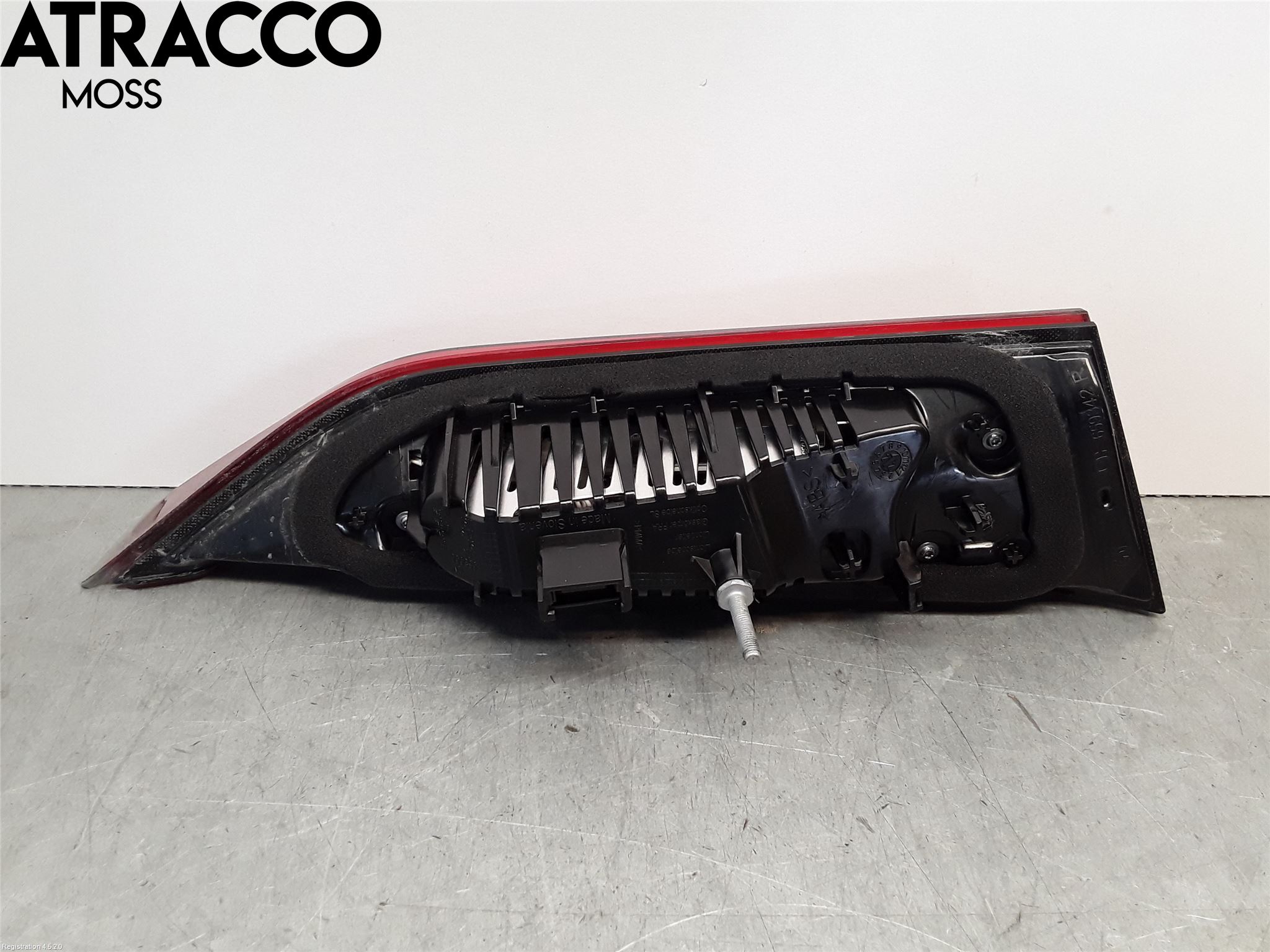 BMW 3 F30/F31/F80 12-19 Baklykt Høyre  På Luke(Indre)