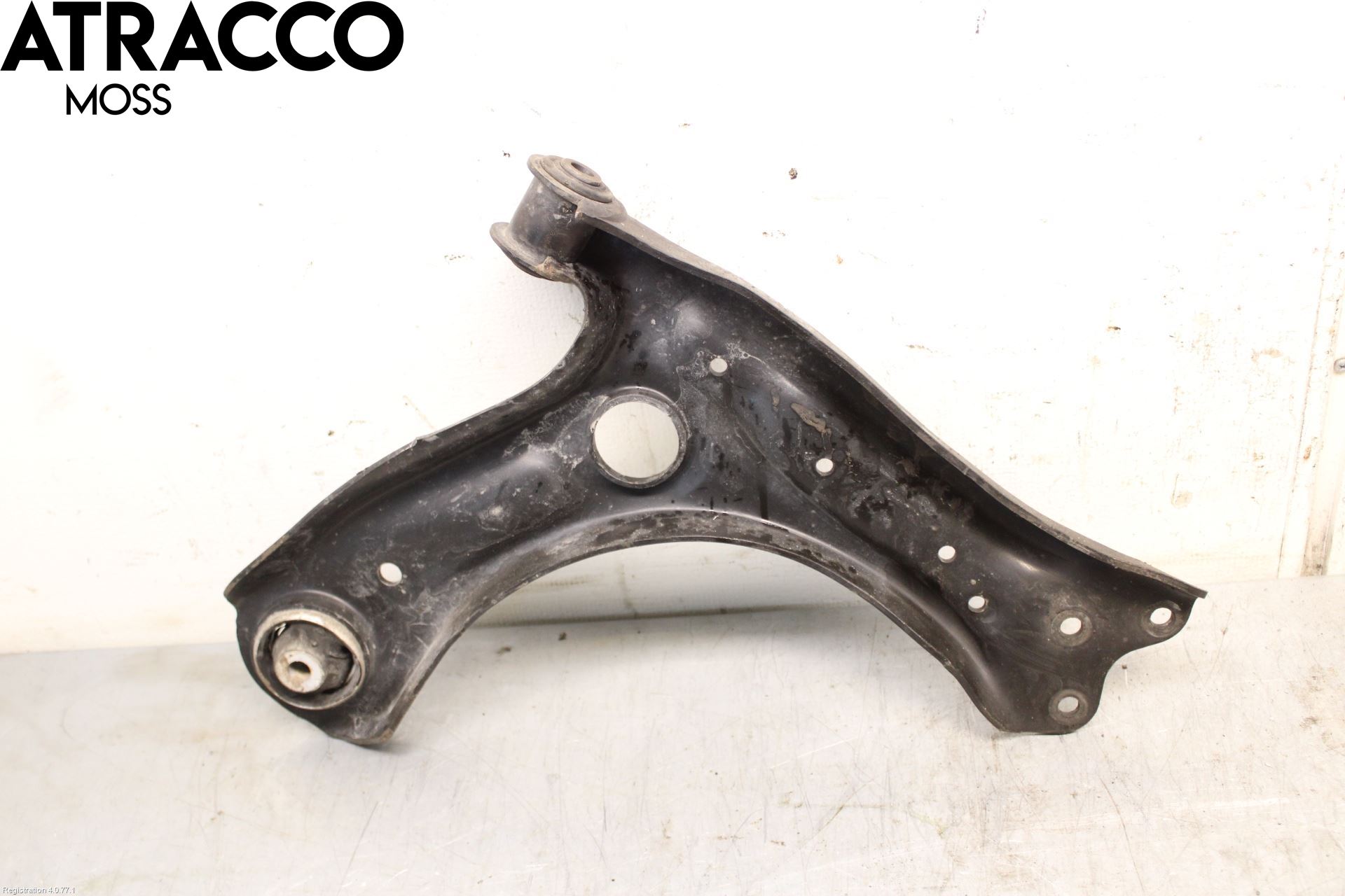 Skoda RAPID Bærearm Foran Venstre Nedre