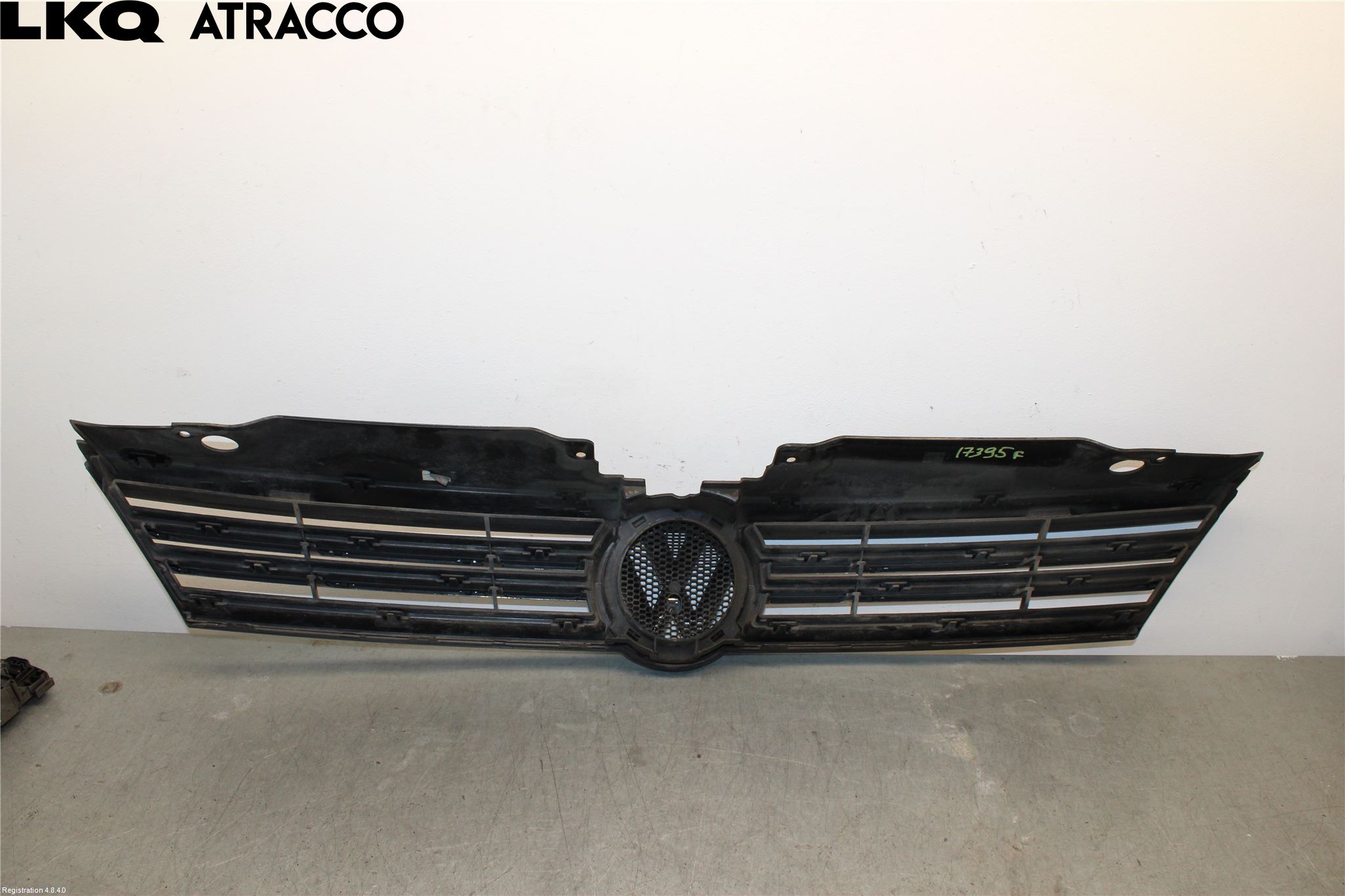 Volkswagen VW JETTA V 06-10 Grilldel Midt