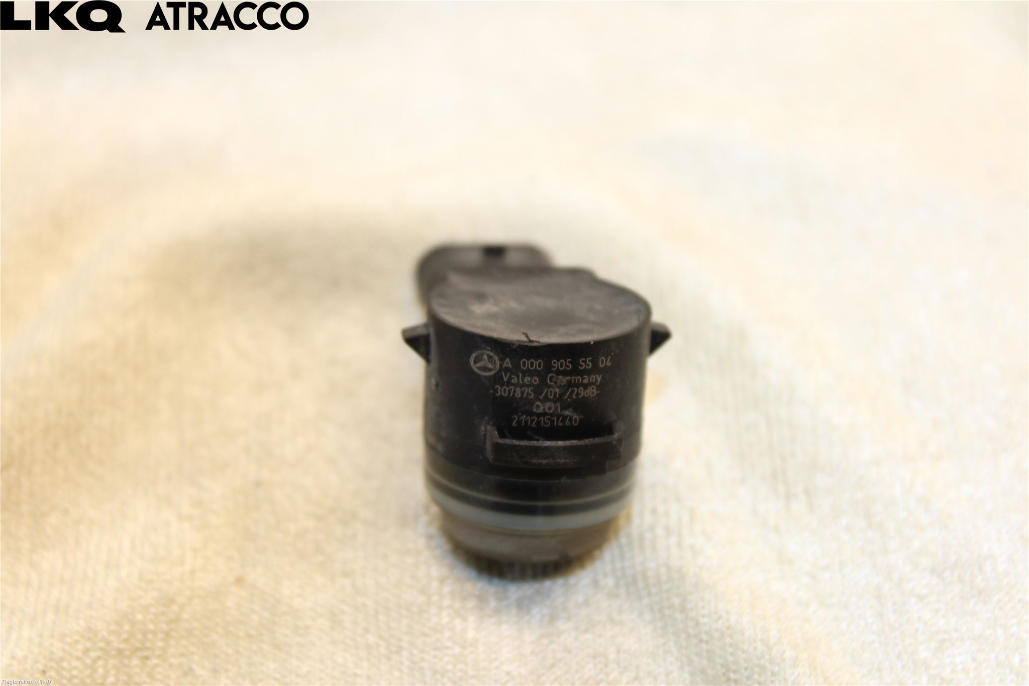 Mercedes-Benz MB C-KLASS (W205) 14-21 Sensor Parkering Front