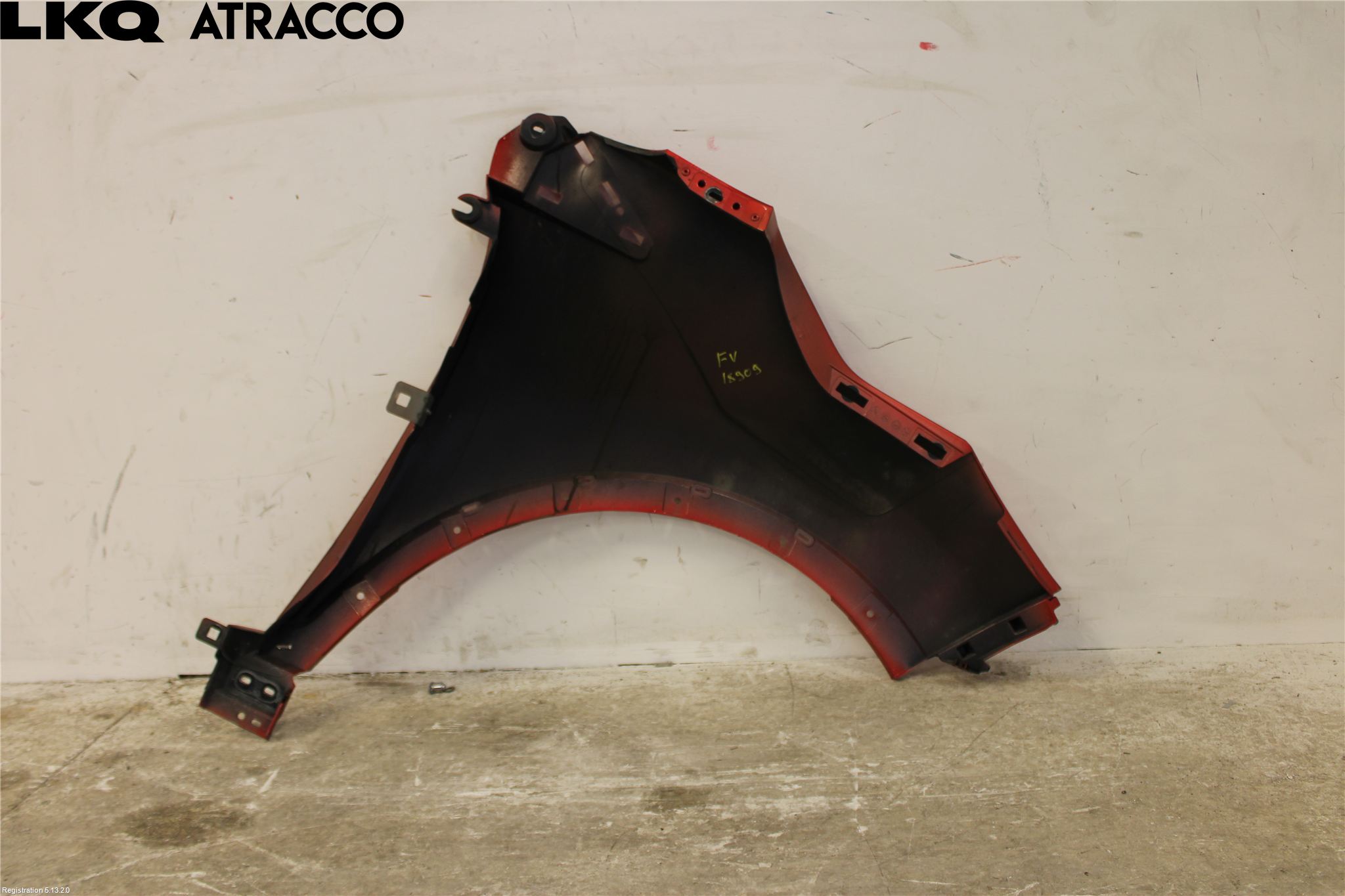 Renault CAPTUR 13-19 Skjerm Foran Venstre