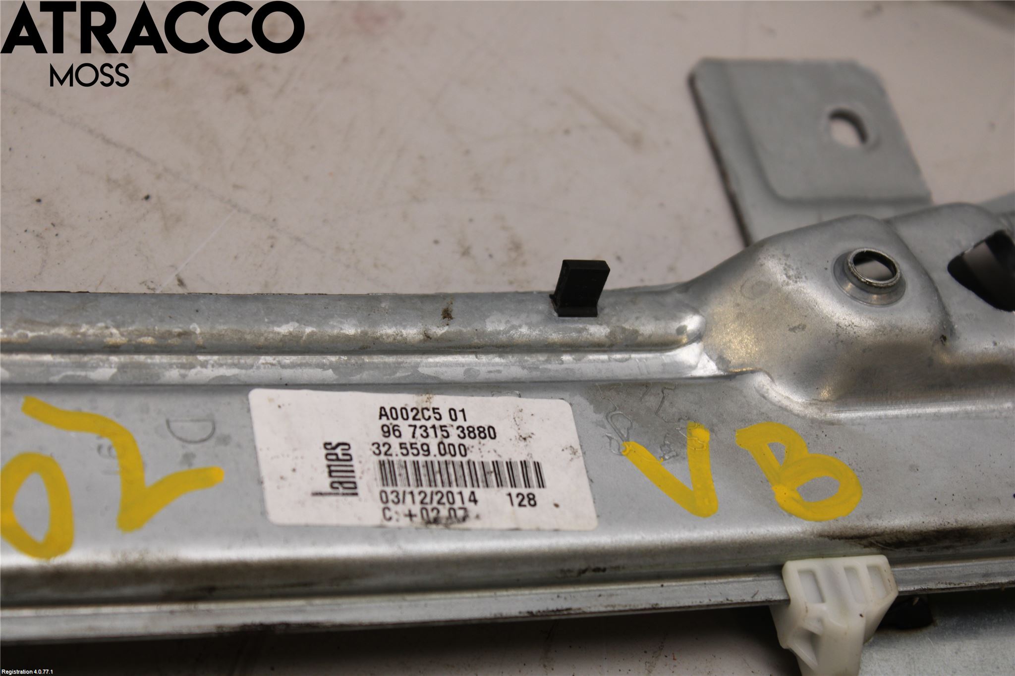 Peugeot 208 12-15 Vindusheis