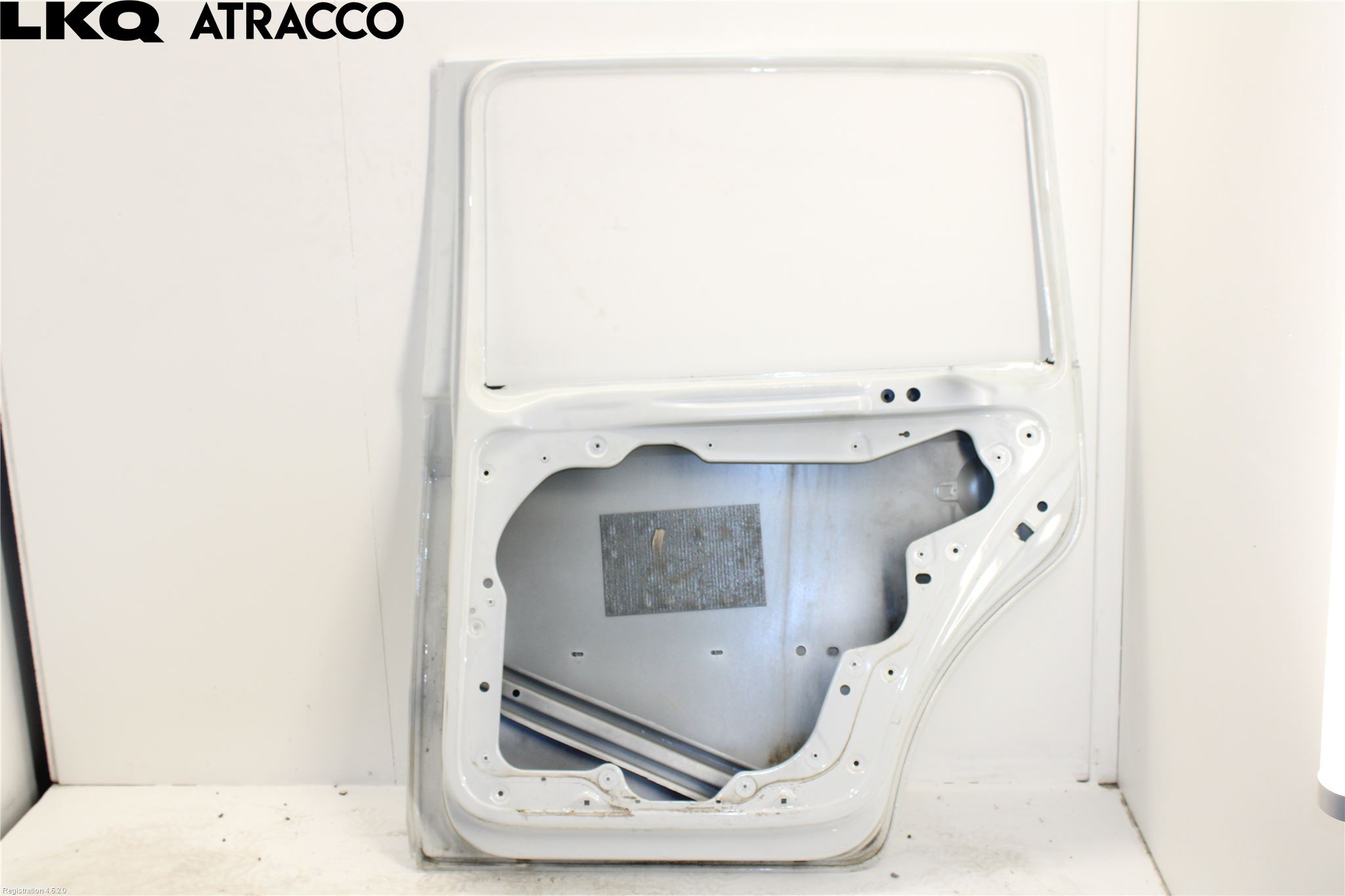 Volkswagen VW TOURAN 10-15 Dør 4D Bak Høyre