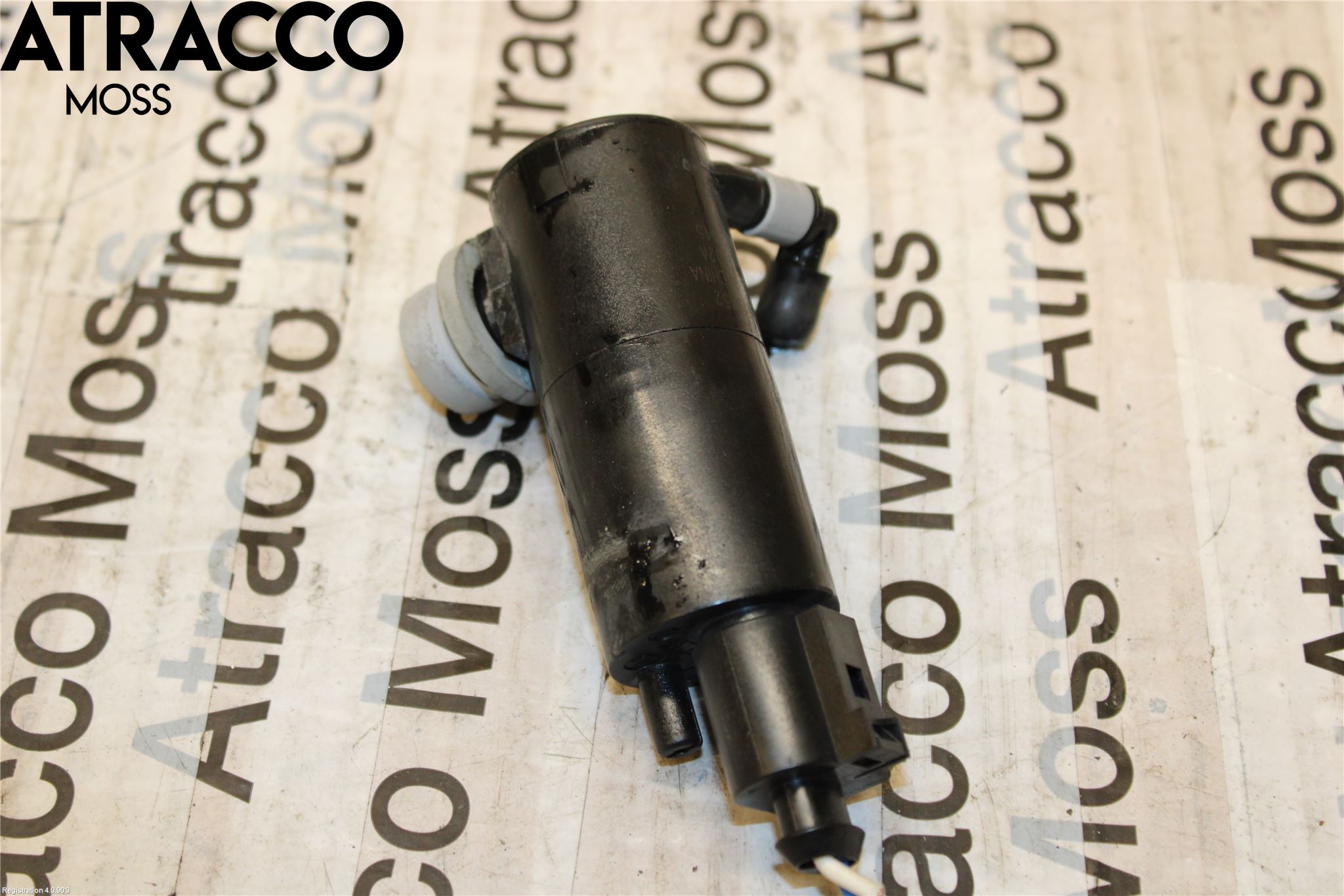 Toyota AURIS 13-19 Spylerpumpe Frontrute