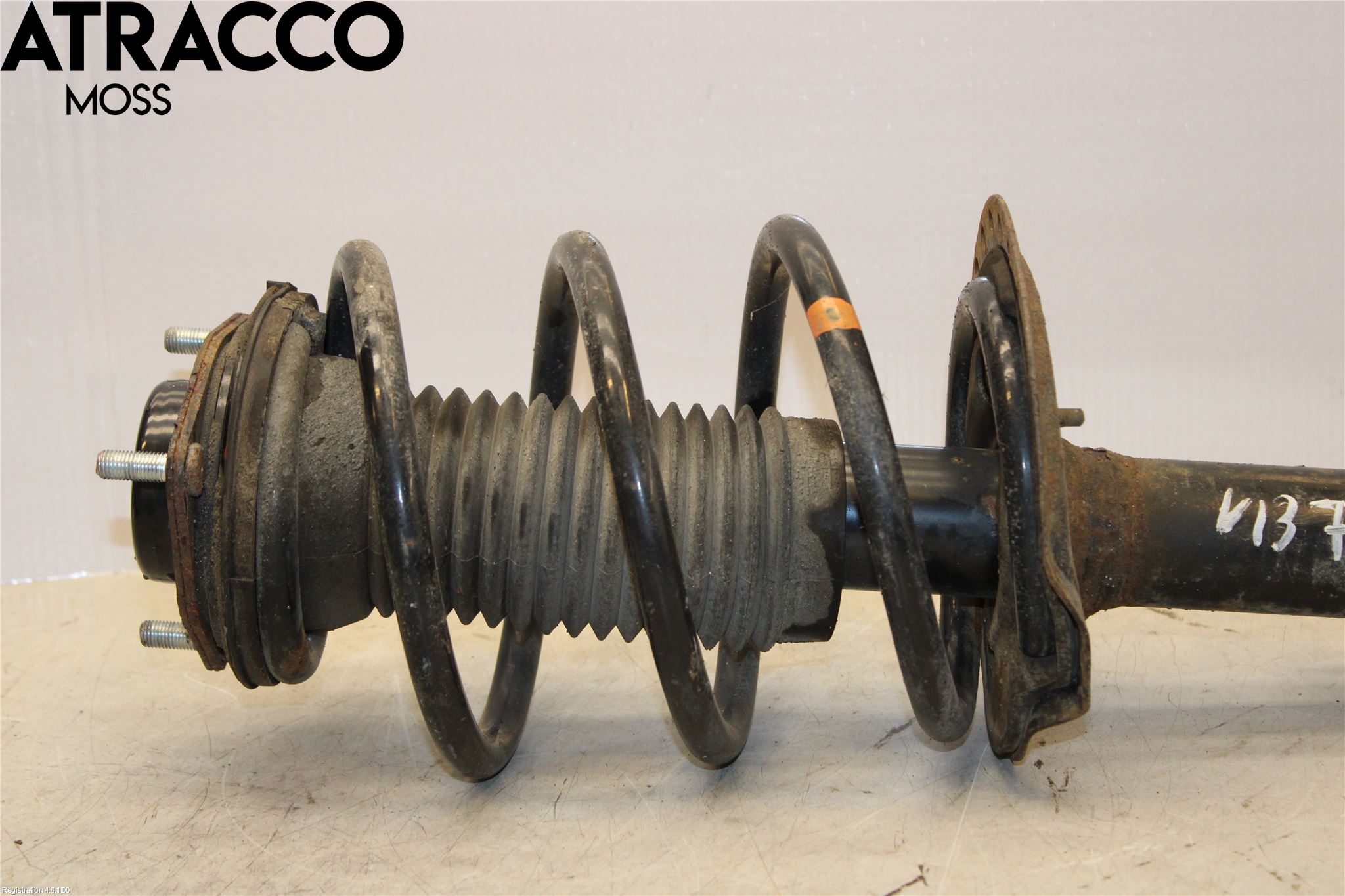 Mitsubishi OUTLANDER 13-21 Fjærbein Foran Høyre