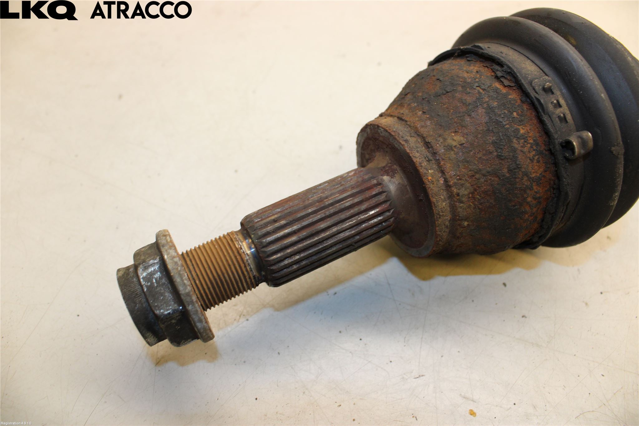 Ford FIESTA 09-12 Drivaksel Bak Kompl Høyre