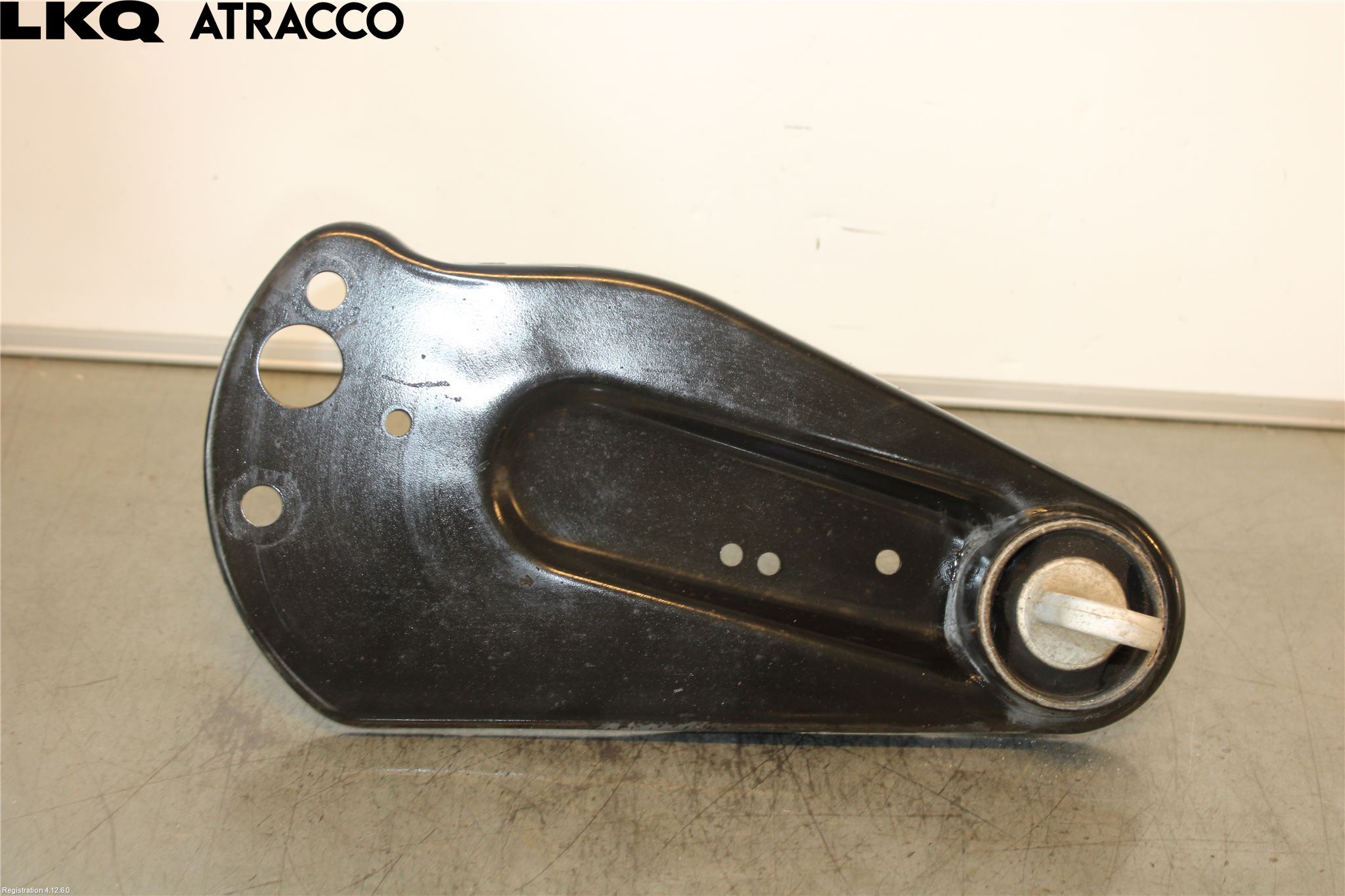 Volkswagen VW ID BUZZ/CARGO 22- Bærearm Bak Høyre