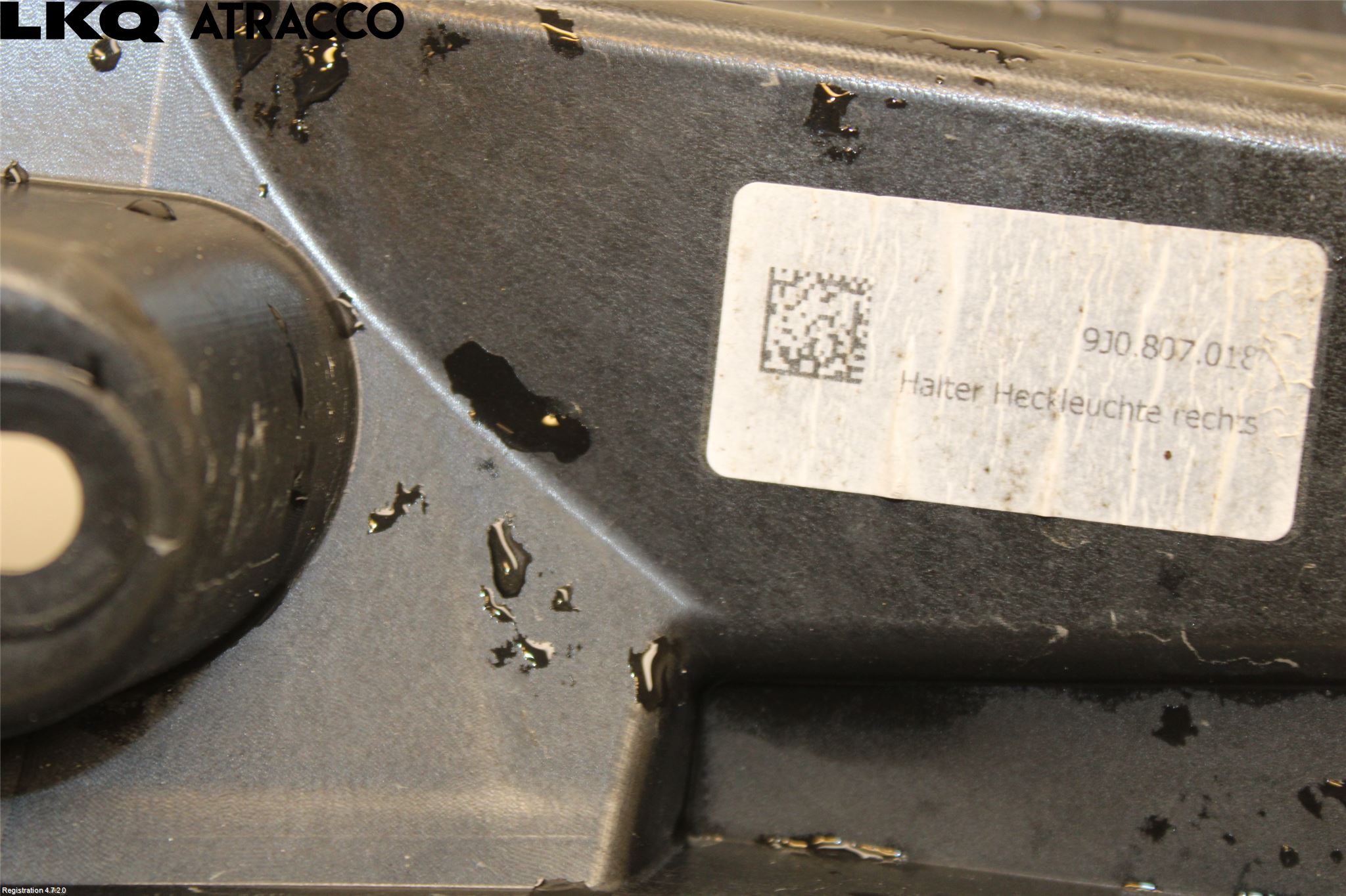 Porsche TAYCAN 20- Støtfangerfeste Bak Høyre