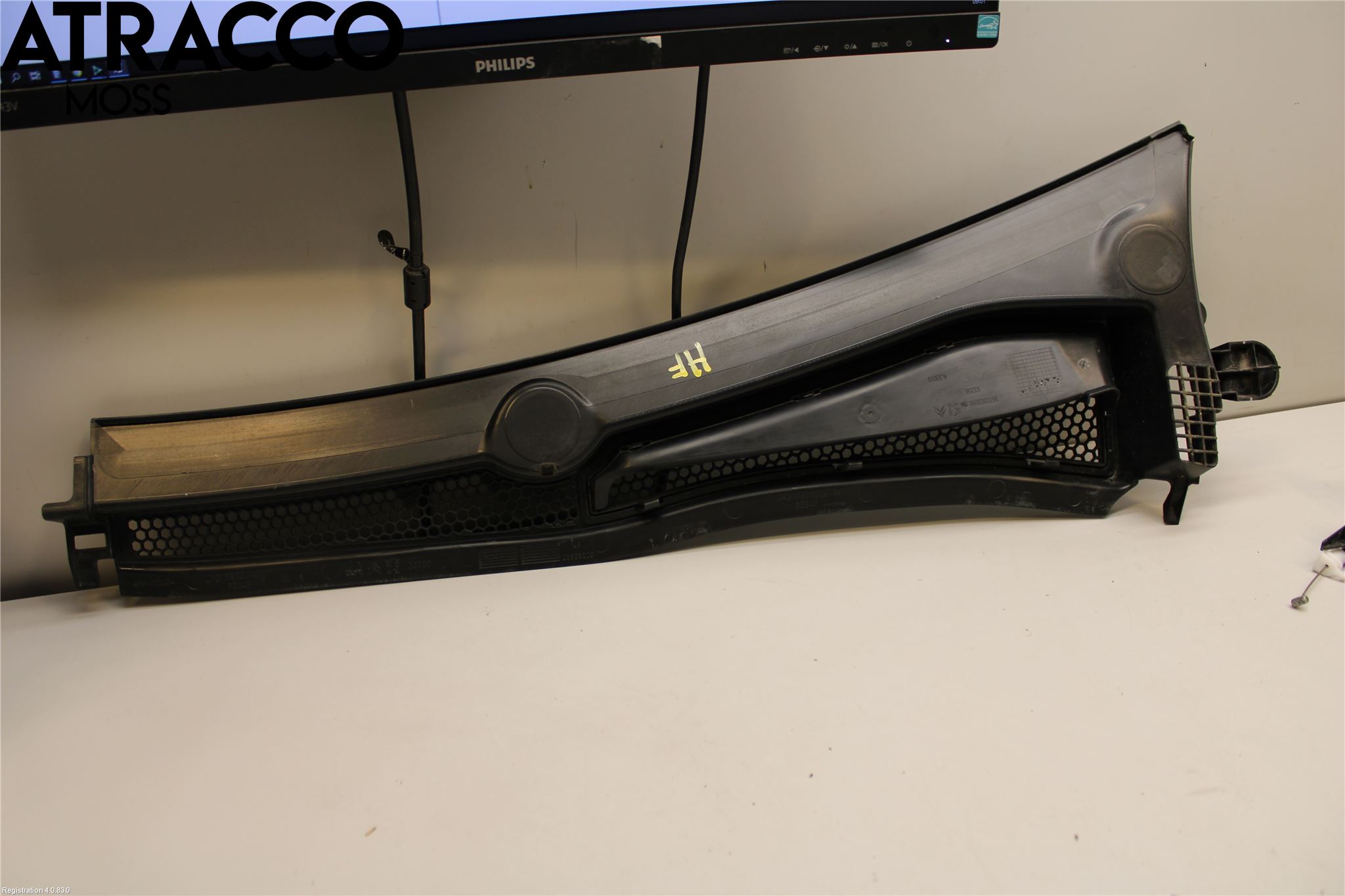 Peugeot 208 12-15 Visker Deksel-Grill-Under Frr