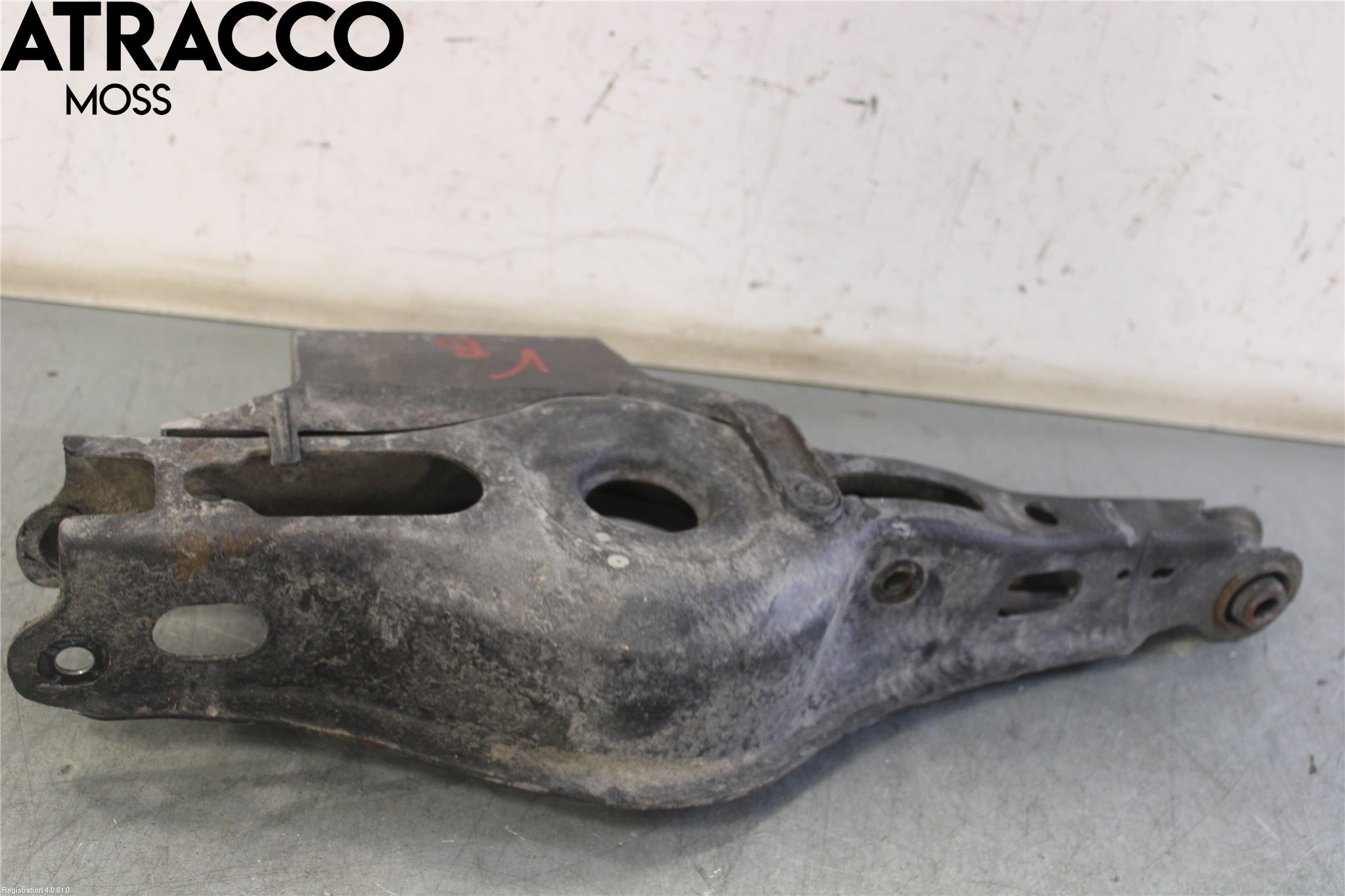 Toyota RAV4 19- Bærearm Bak Venstre