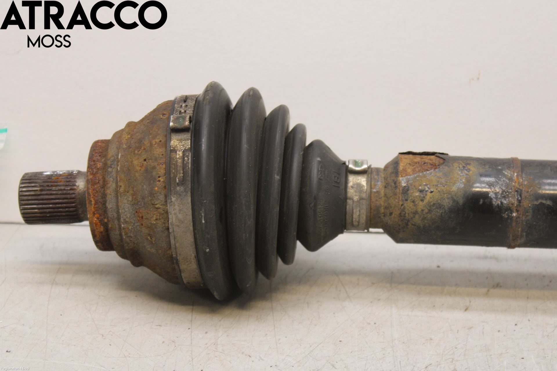 Volkswagen VW SCIROCCO 09-17 Drivaksel Foran Kompl Høyre