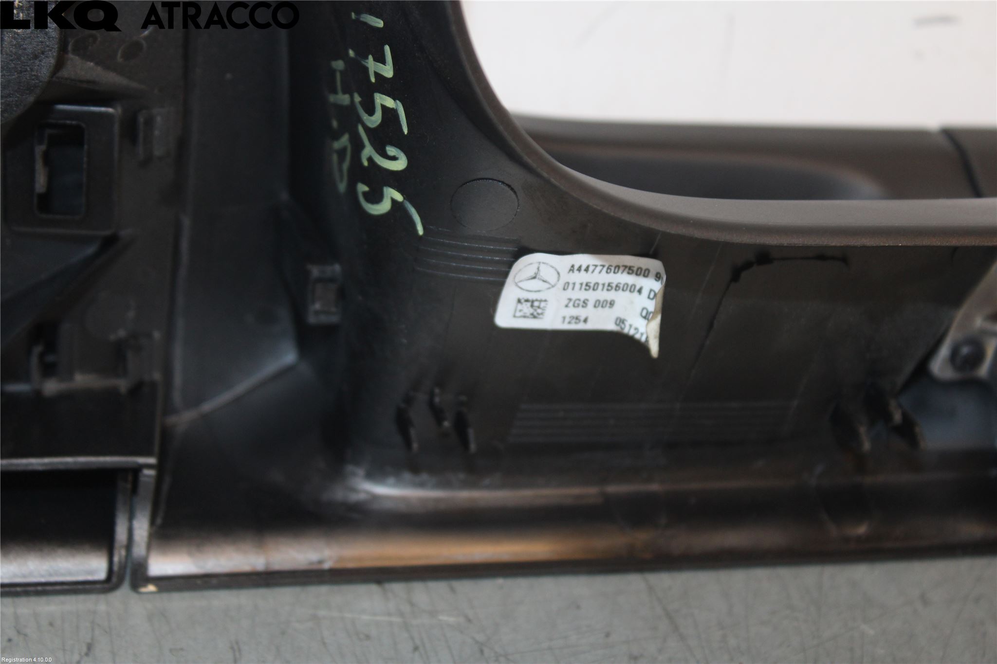 Mercedes-Benz MB VITO/V-KLASS (W640,W447,W448) 14- Dørhandtak Ytre Høyre