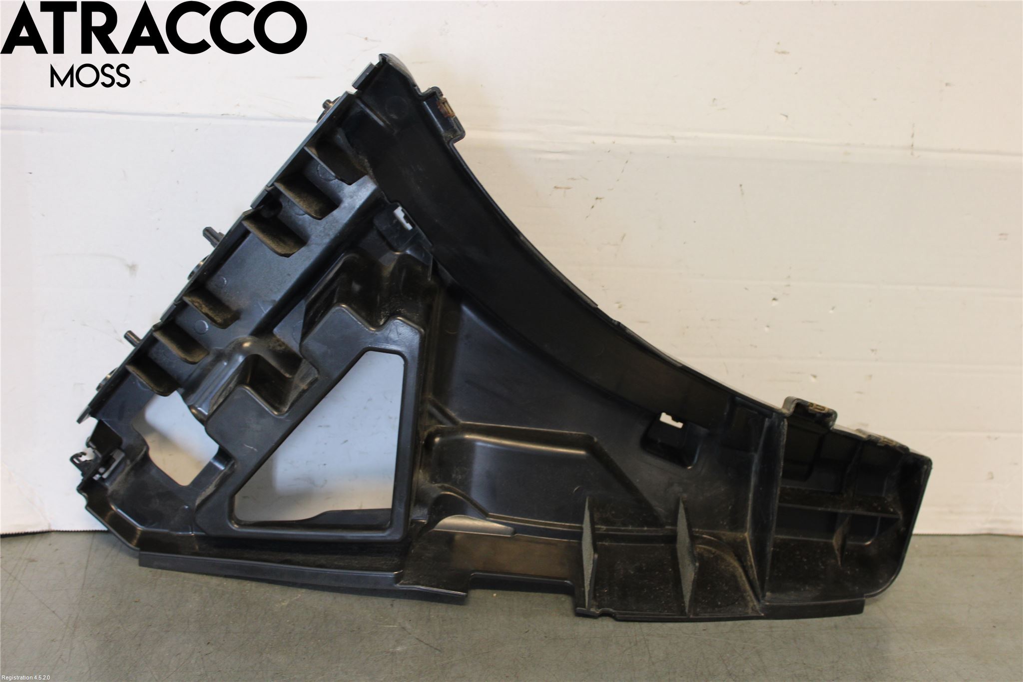 Ford TRANSIT SKÅP/BUSS 14-22 Støtfanger Foran Feste