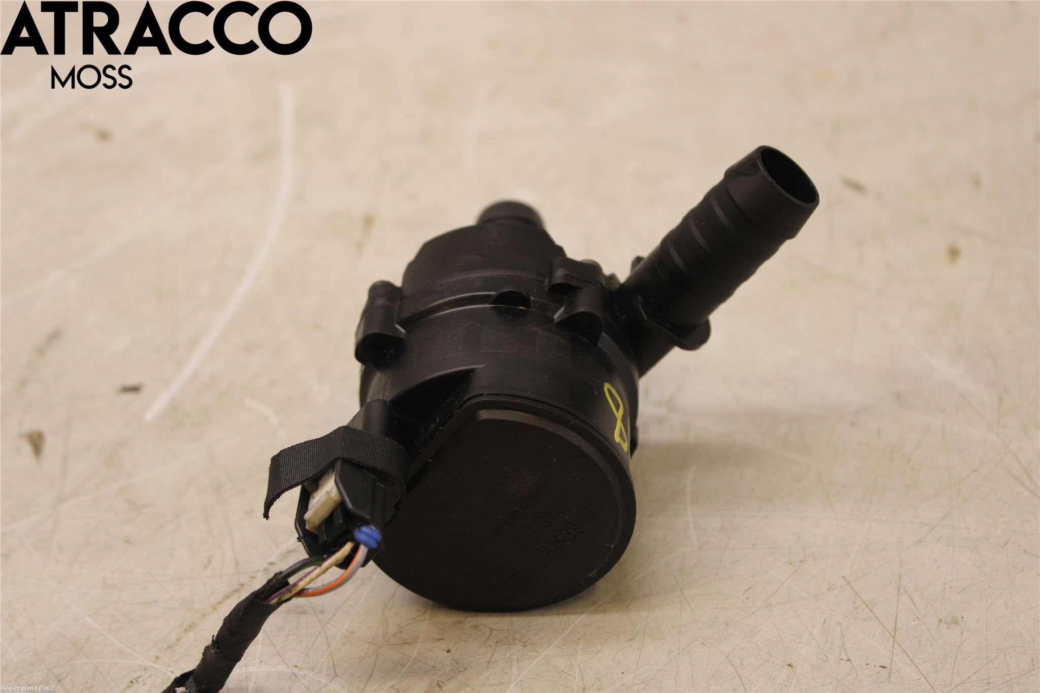 Ford TRANSIT/TOURNEO CONNECT 13-22 Vannpumpe