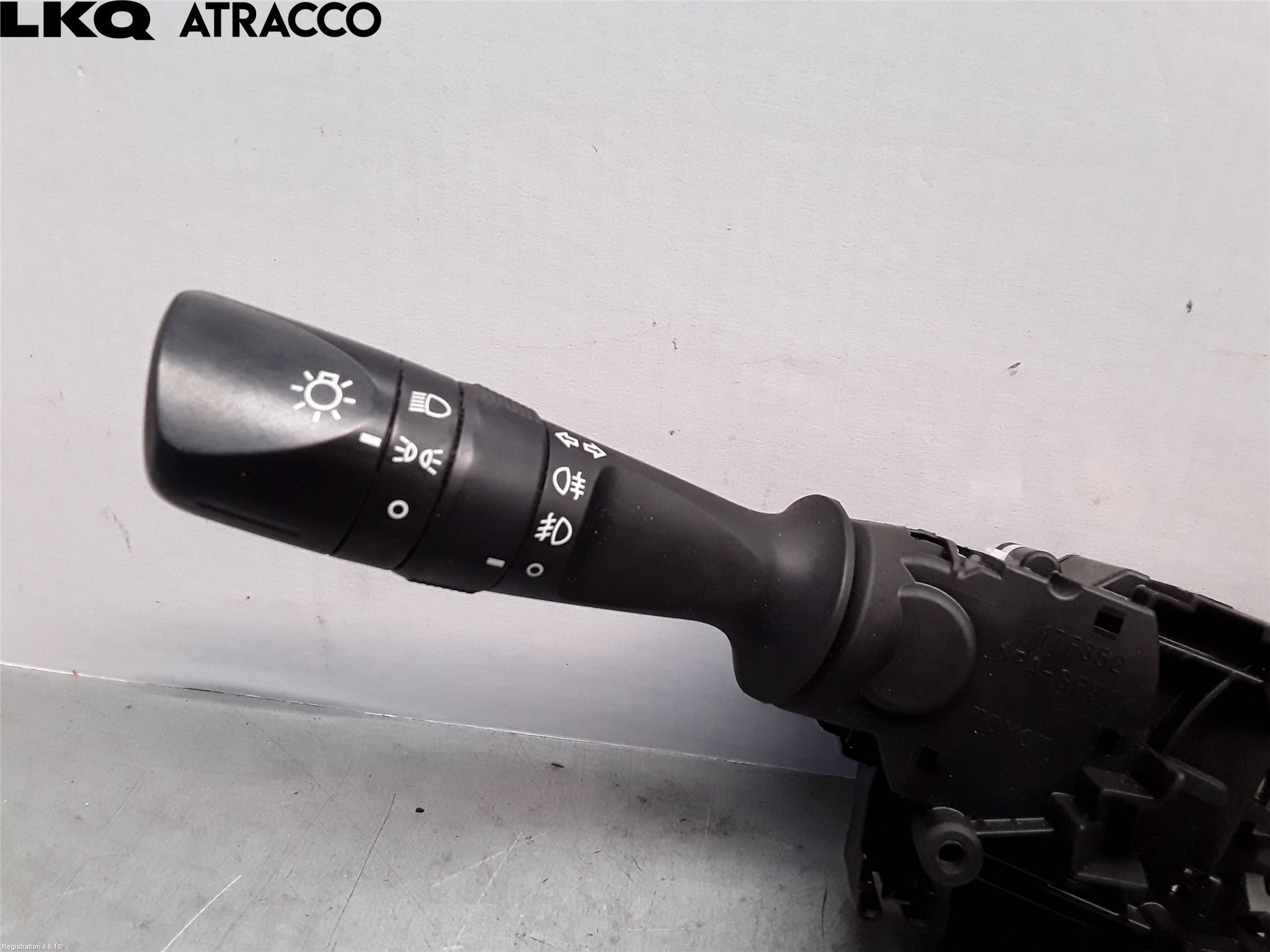 Toyota AURIS 13-19 Bryter Ratt Kombi H Og V