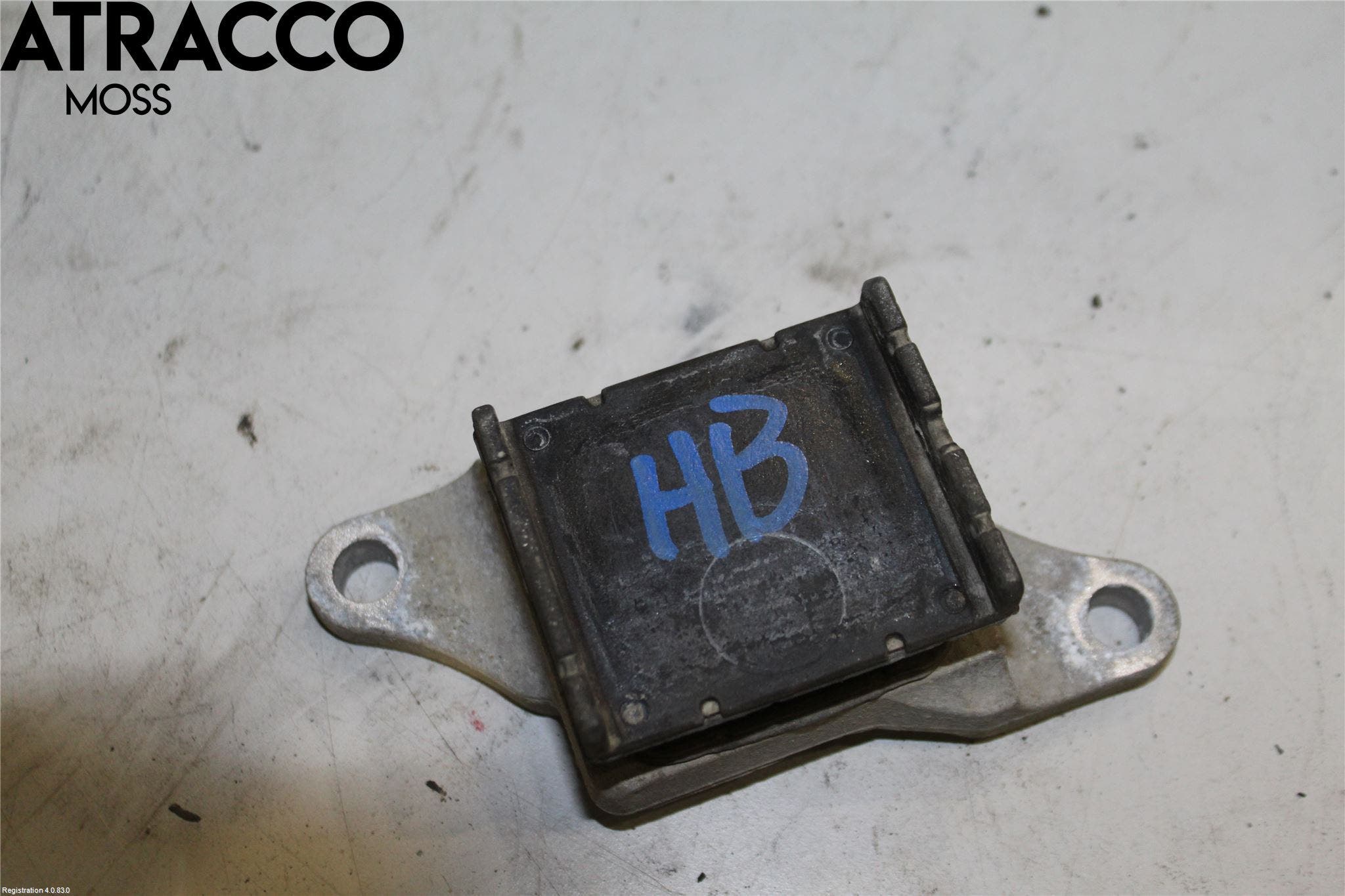 Volvo V90 CROSS COUNTRY 17->> Bladfjærfeste Bak