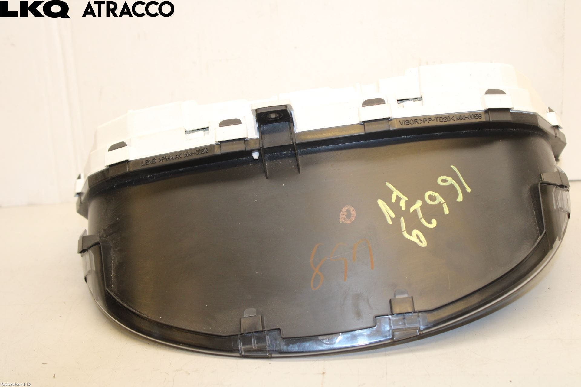 Mitsubishi OUTLANDER 13-21 Instr Kombinert