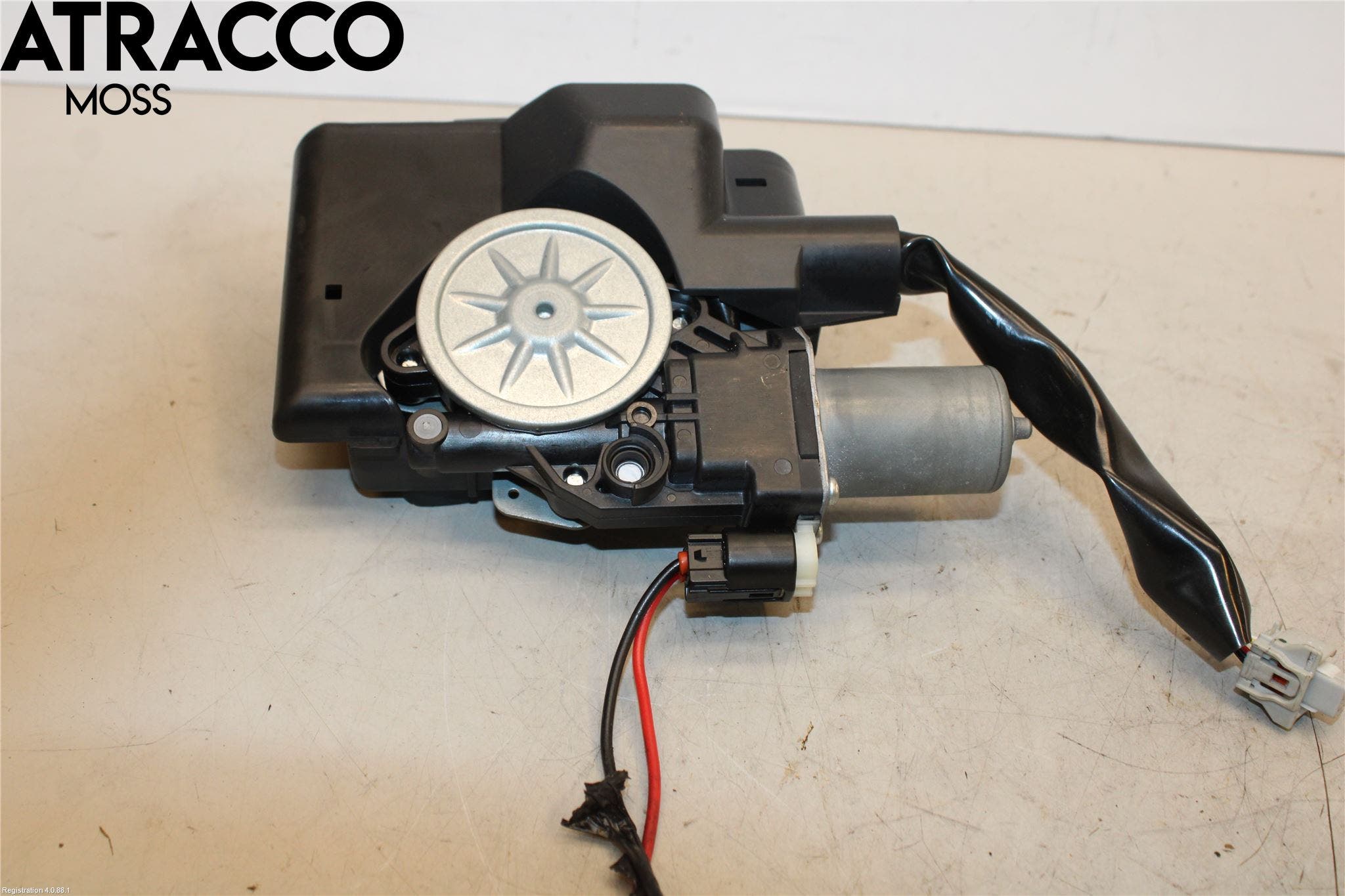 Toyota RAV4 13-18 Bakluke-Lokk Låsekasse