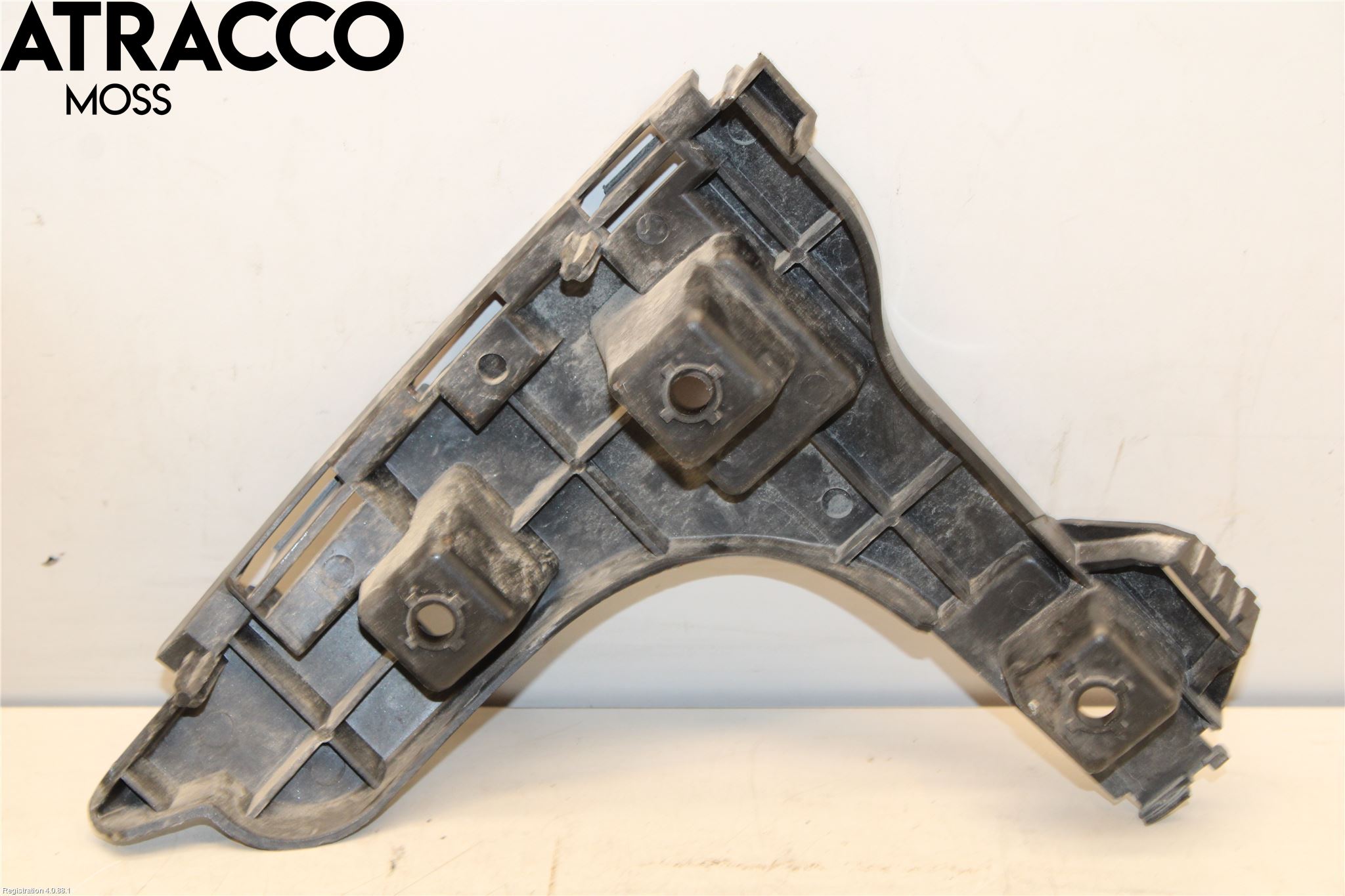 Volvo XC60 09-13 Støtfangerfeste Bak Høyre