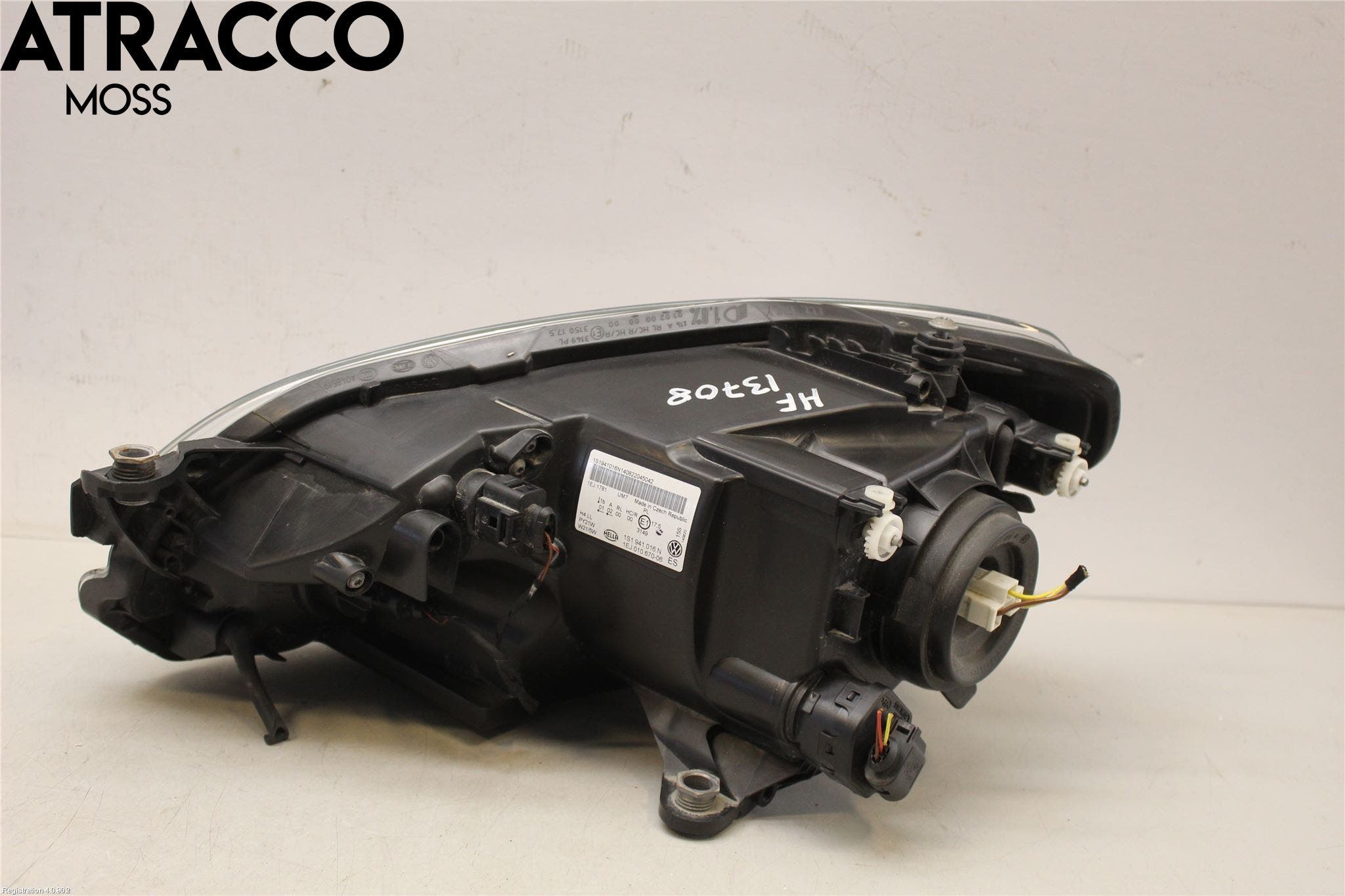 Volkswagen VW UP! / E-UP! Frontlykt Høyre