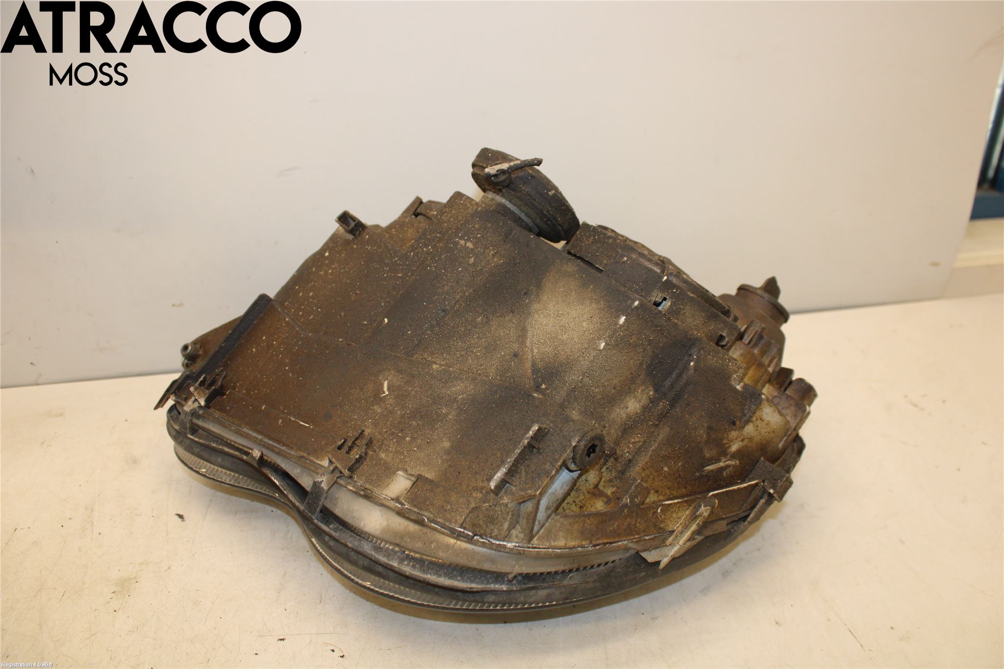 Mercedes-Benz MB C (203) 00-07 Frontlykt Høyre