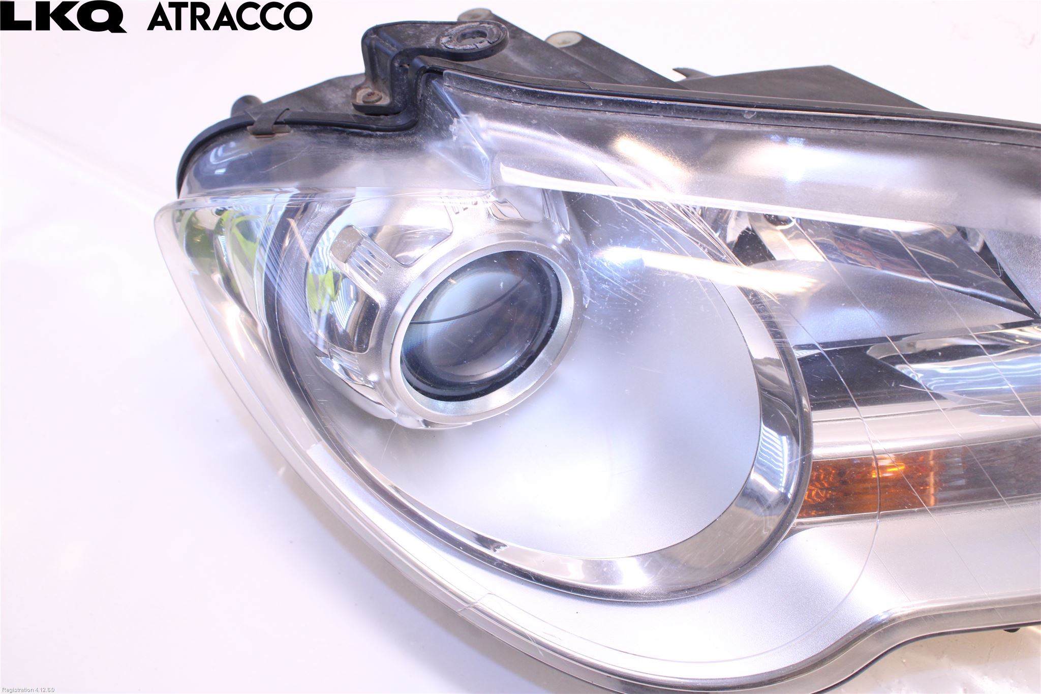 Volkswagen VW TOURAN 03-10 Frontlykt Høyre