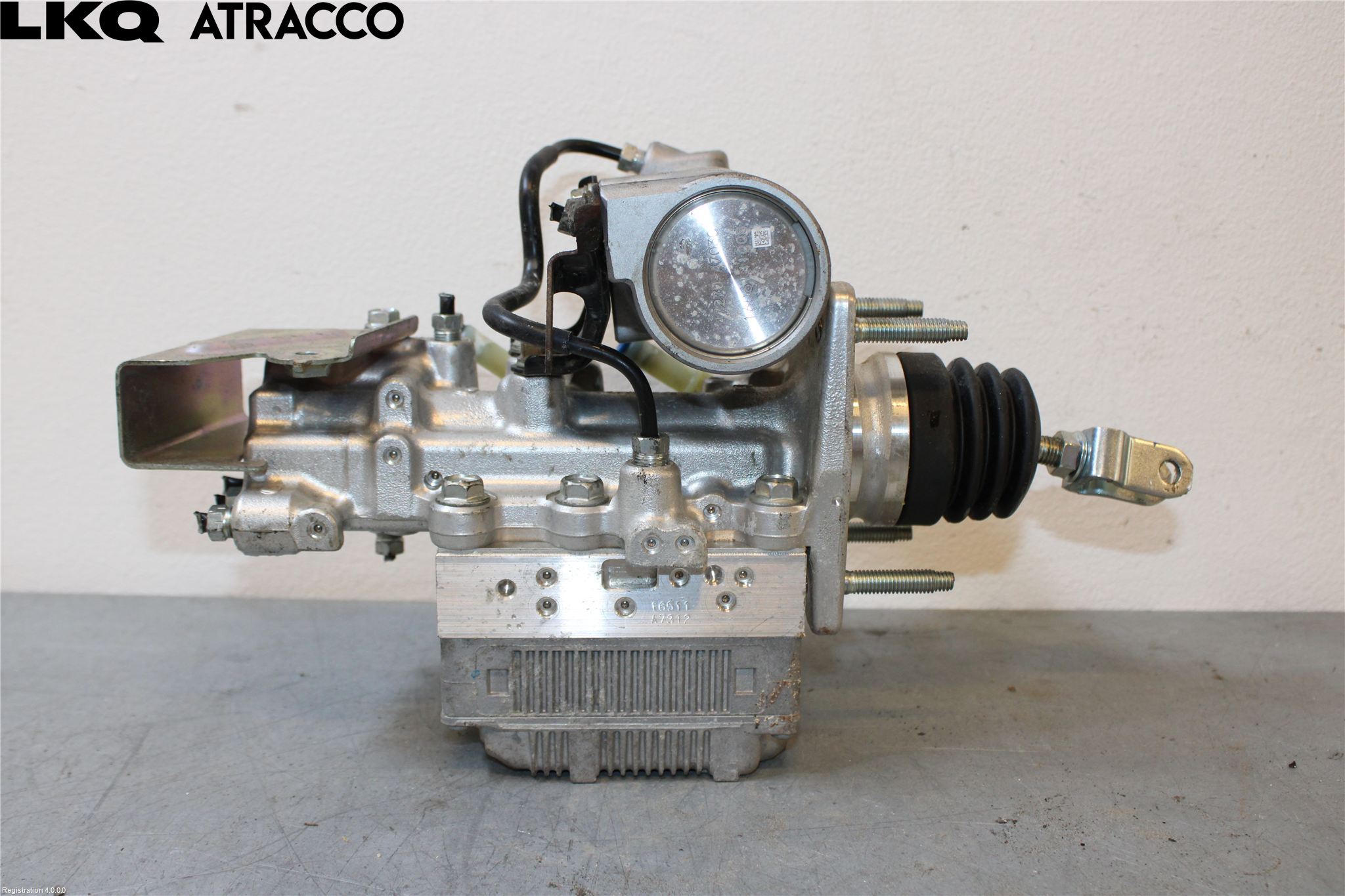 Toyota YARIS XP130 15-20 Abs Hydraulikkaggregat