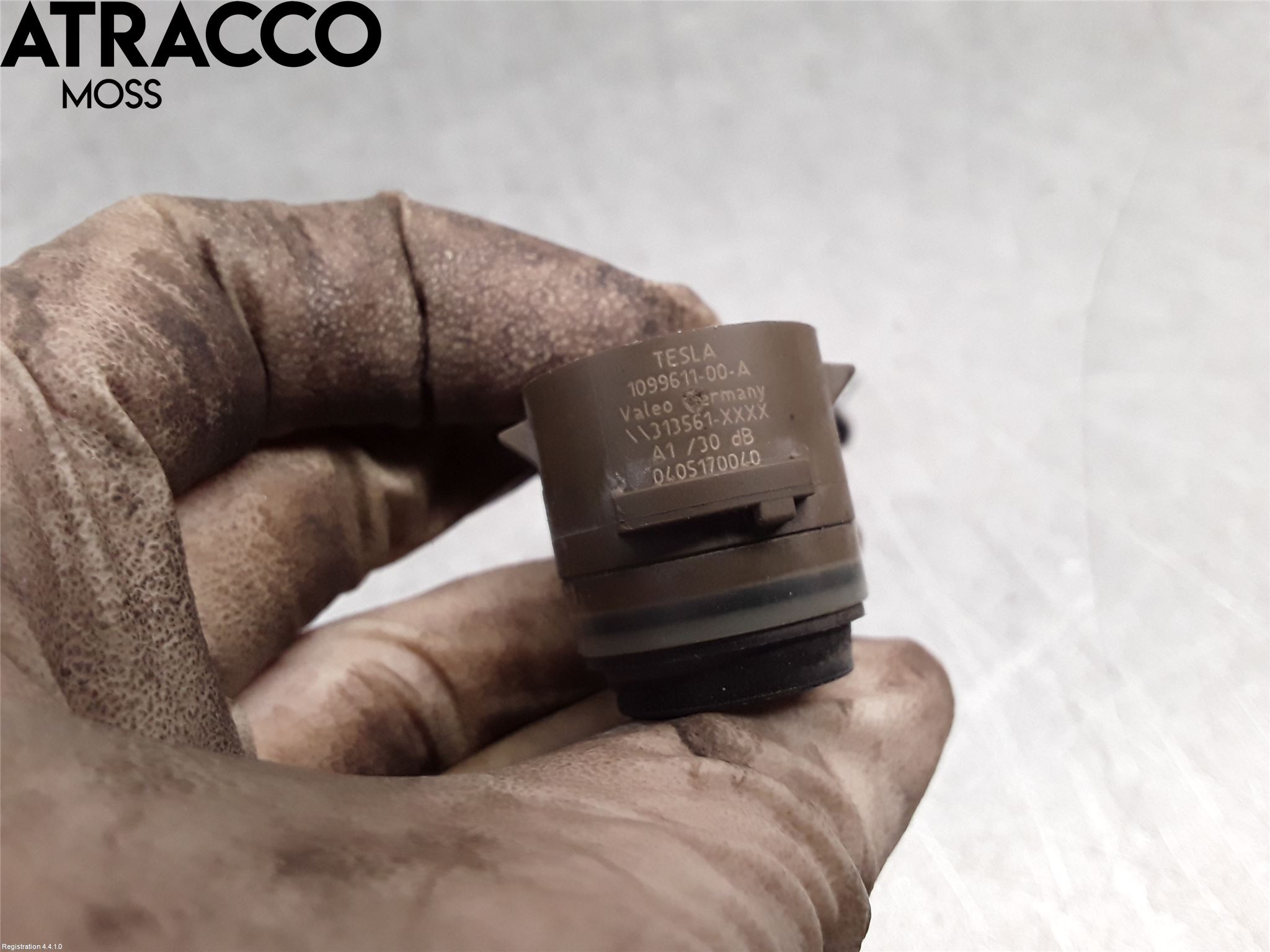 Tesla MODEL X 16- Sensor Parkering Front