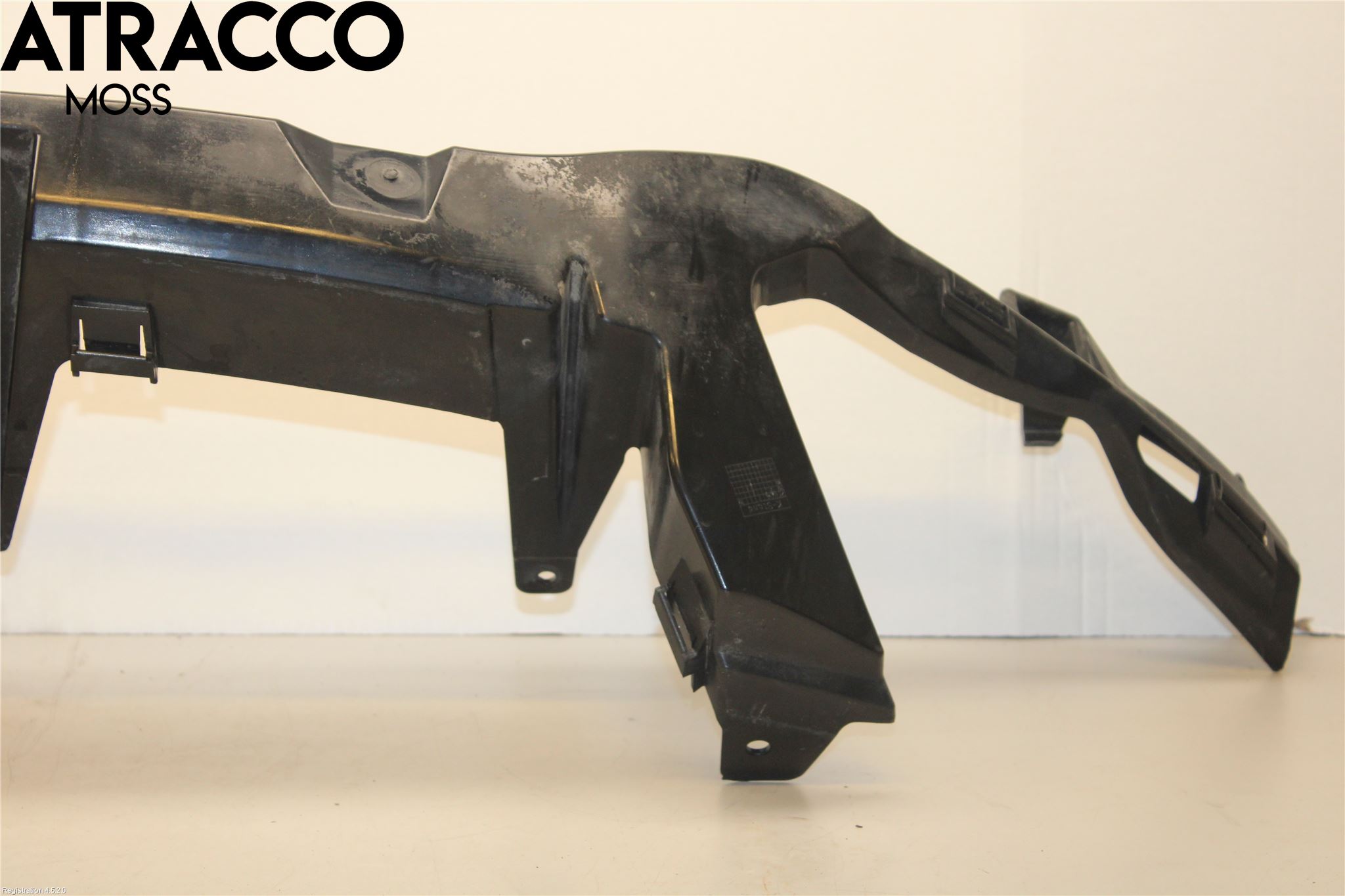 Ford KUGA 08-12 Støtfanger Foran Plastdeksel