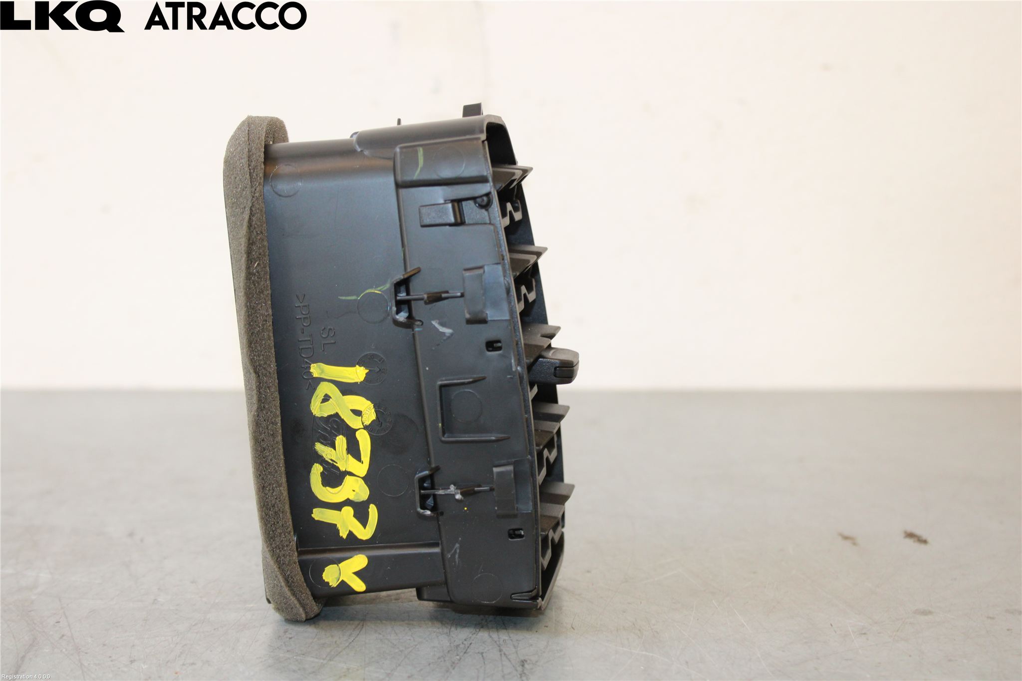 Ford RANGER EU 12-23 Dashbord Kanal - Dyse
