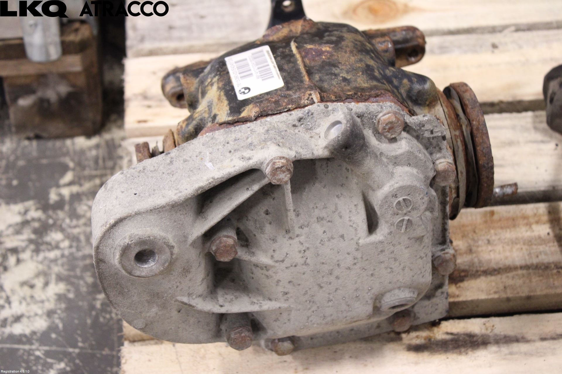 BMW X1 E84 10-15 Bakaksel Kardang Bak -Diff